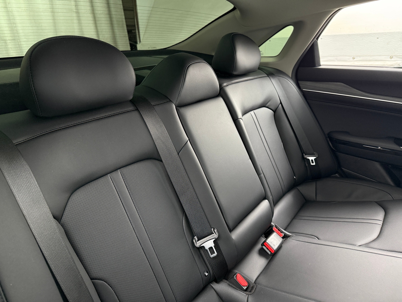 Thumbnail: 2025 Kia K5 - 5