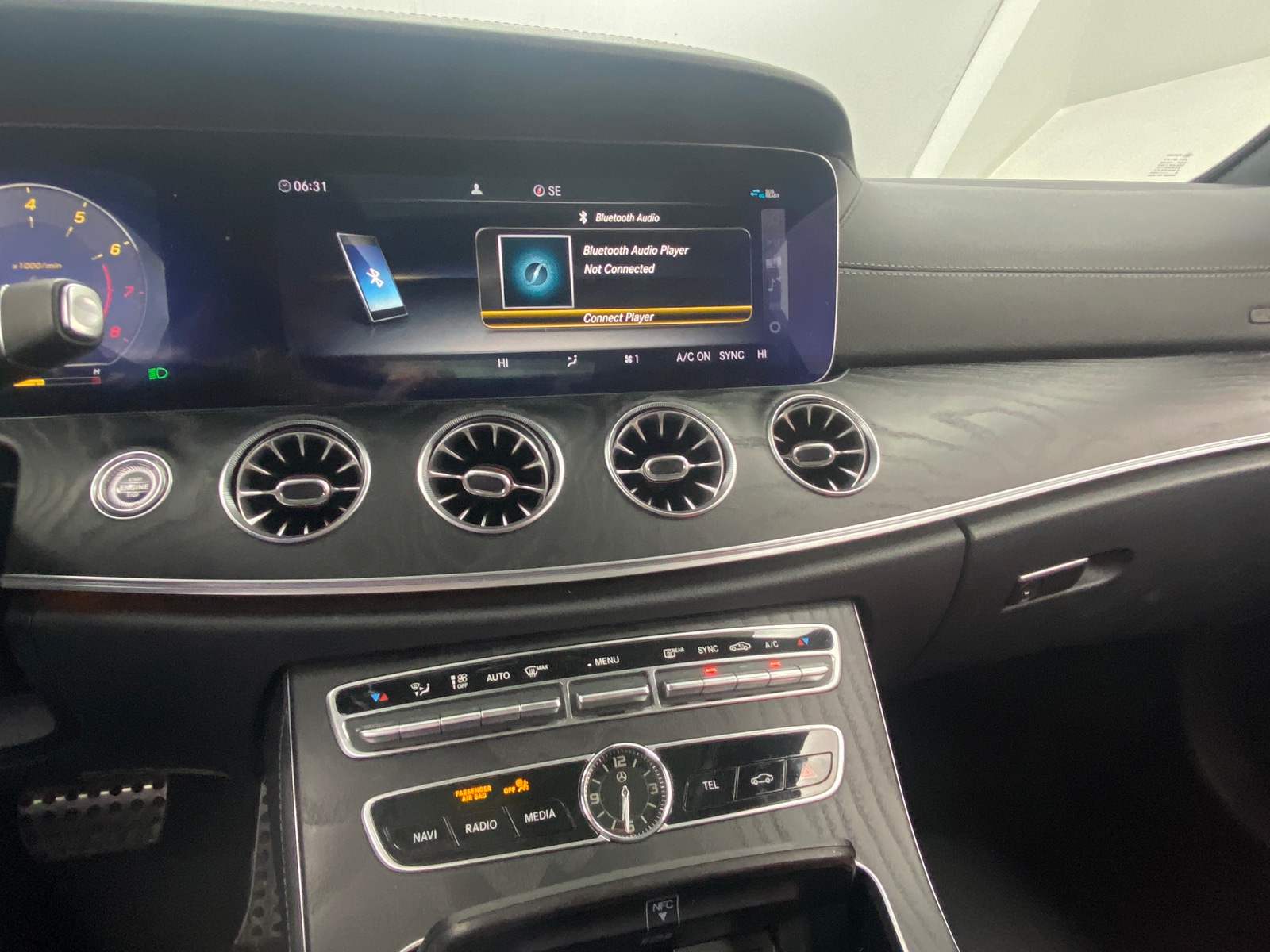 Thumbnail: 2020 Mercedes-Benz E-Class - 2