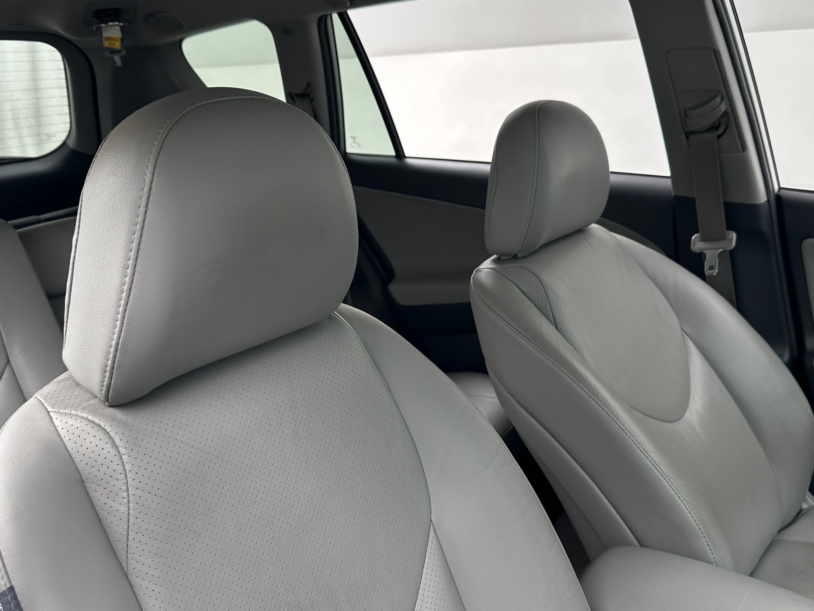 Thumbnail: 2010 Toyota RAV4 - 2