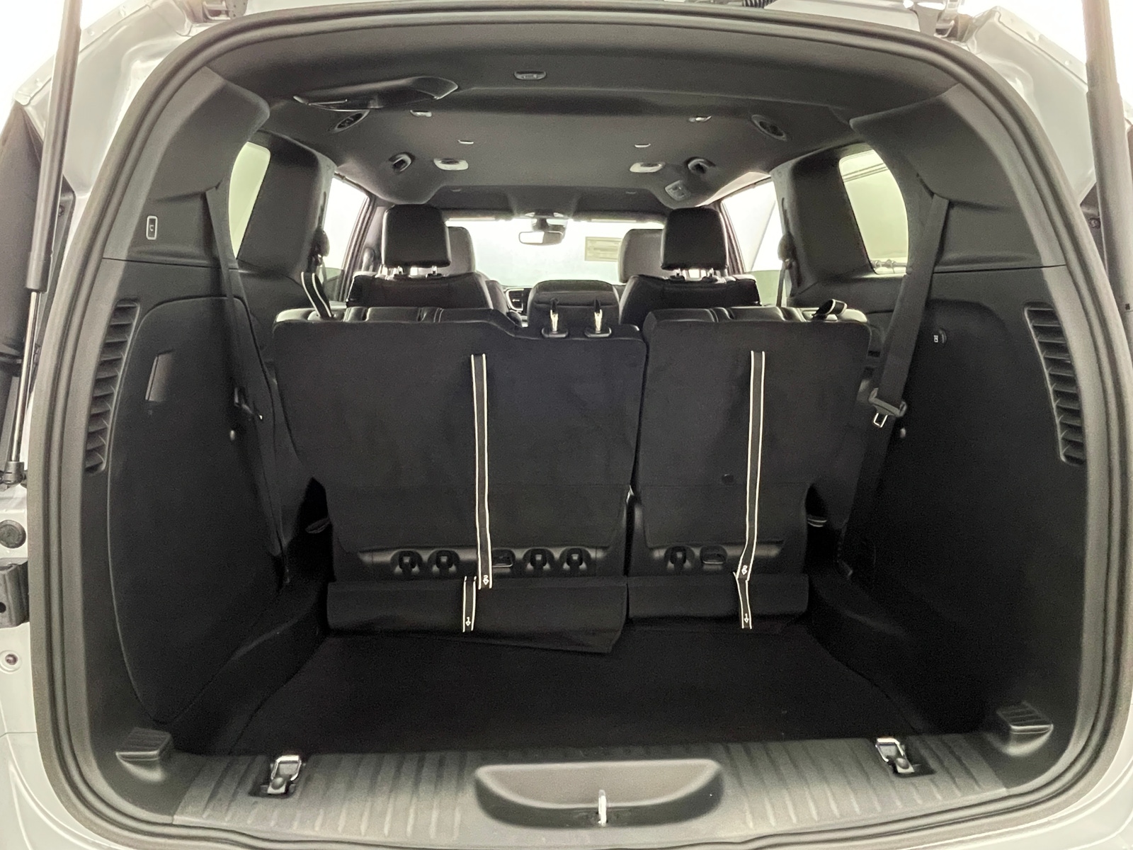 Thumbnail: 2026 Chrysler Pacifica - 6