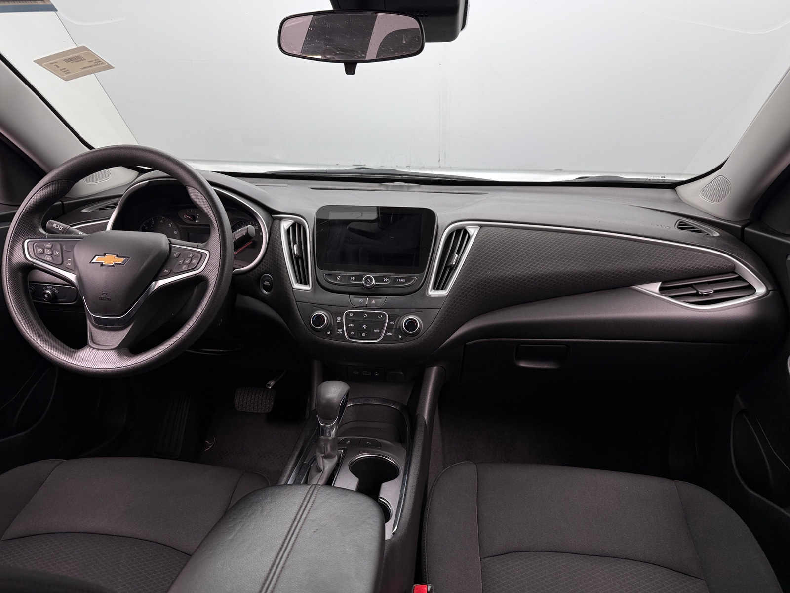 Thumbnail: 2024 Chevrolet Malibu - 3