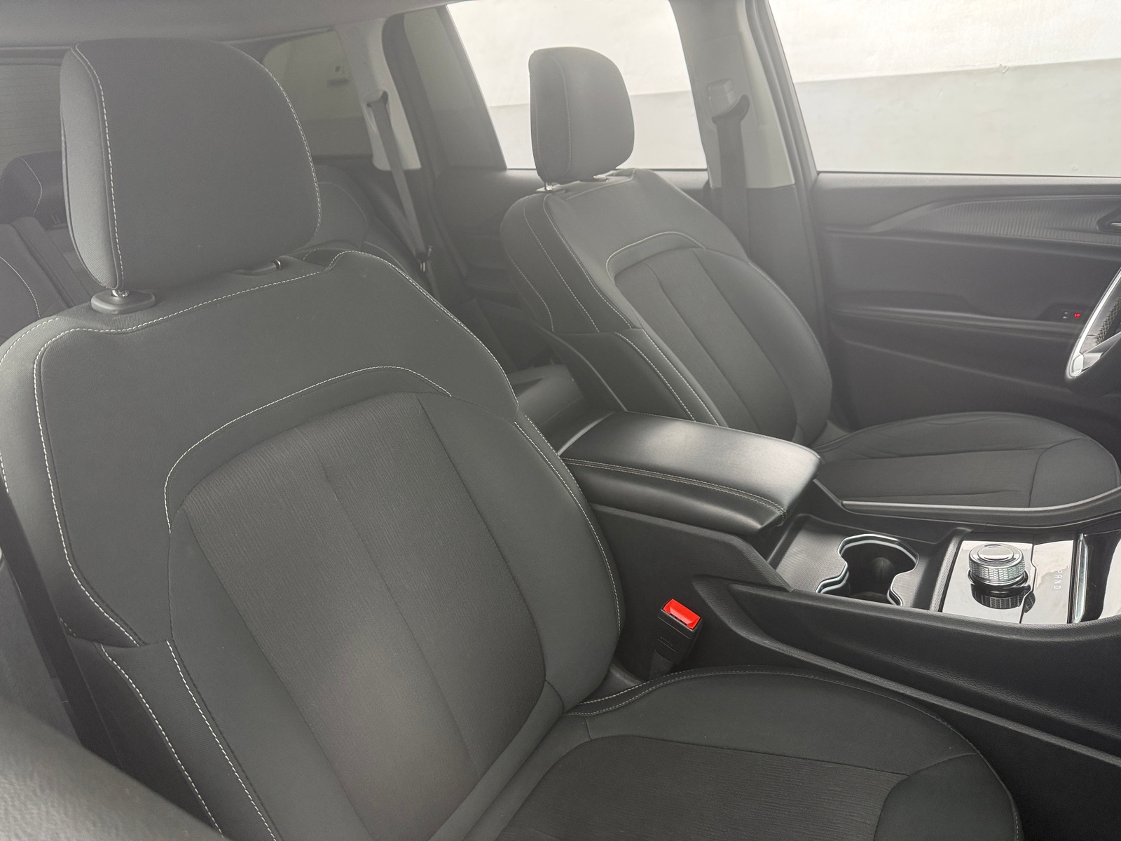 Thumbnail: 2023 Jeep Grand Cherokee - 2