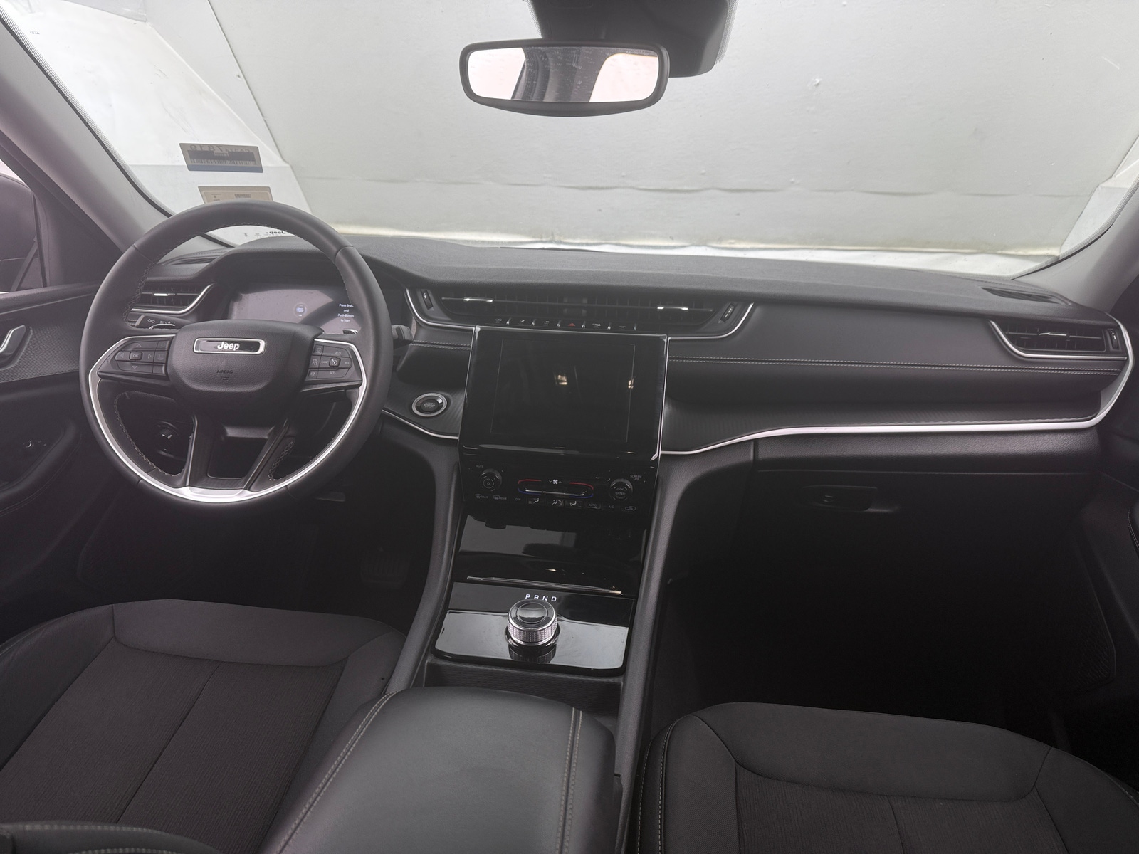 Thumbnail: 2023 Jeep Grand Cherokee - 3