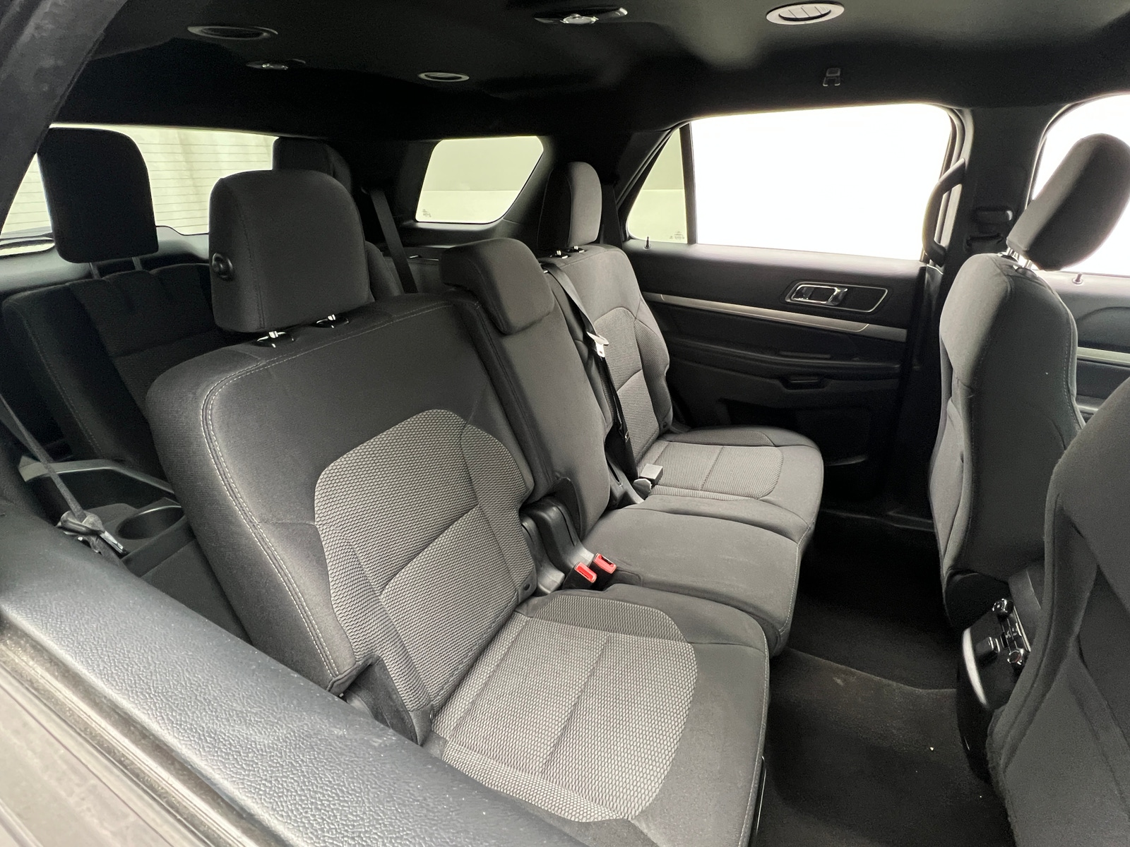 Thumbnail: 2019 Ford Explorer - 6