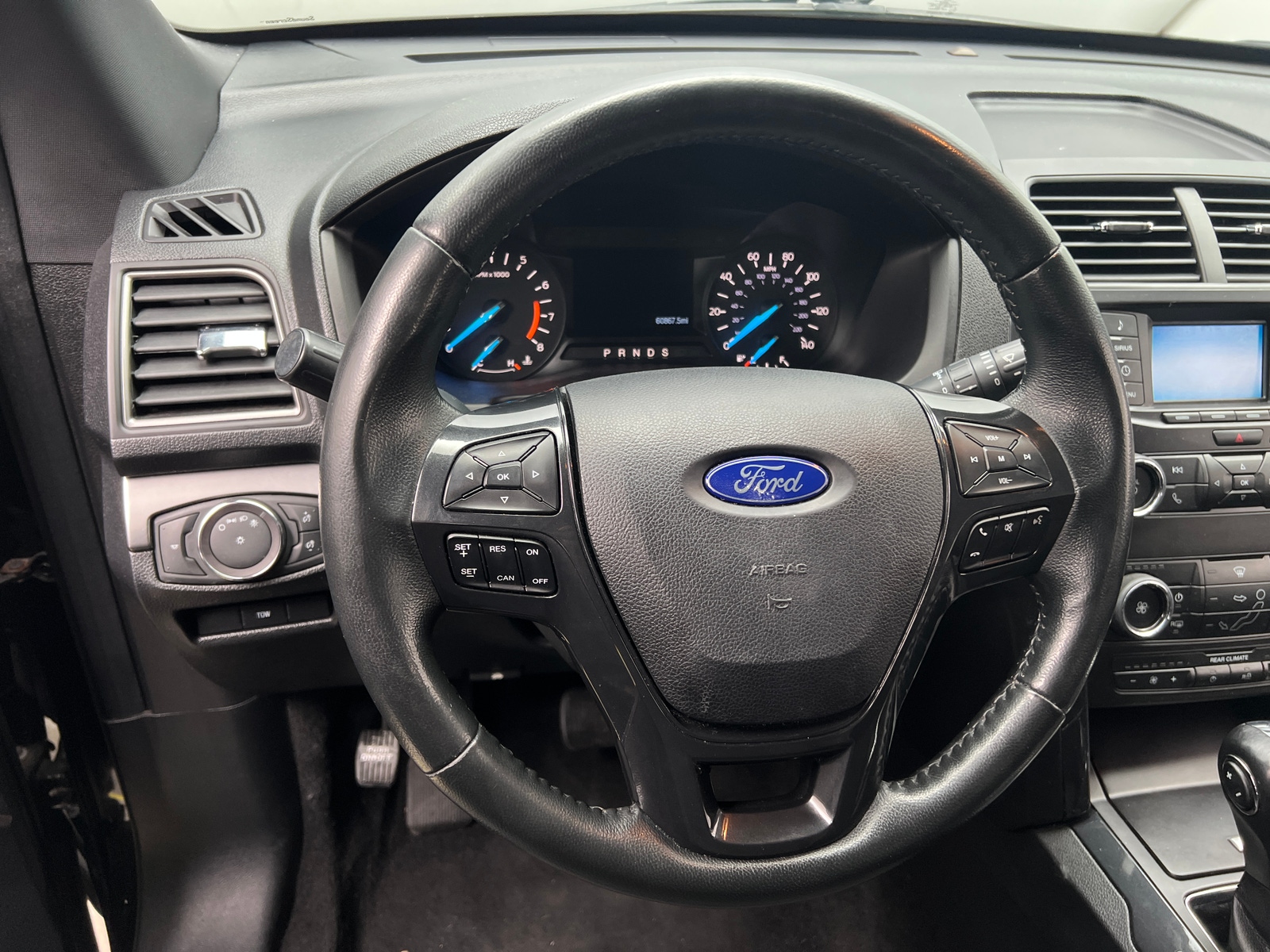 Thumbnail: 2019 Ford Explorer - 5