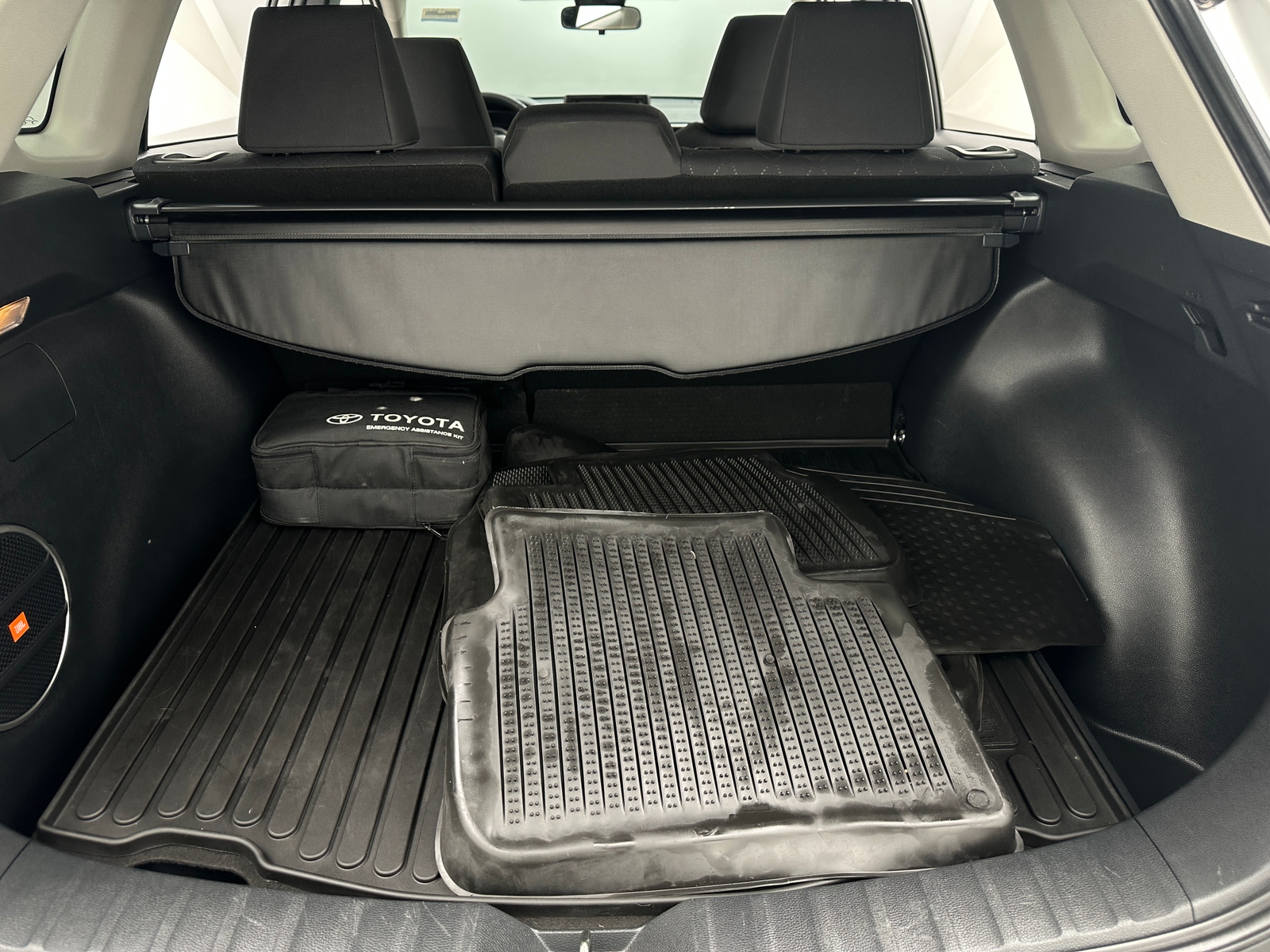 Thumbnail: 2022 Toyota Corolla Cross - 7