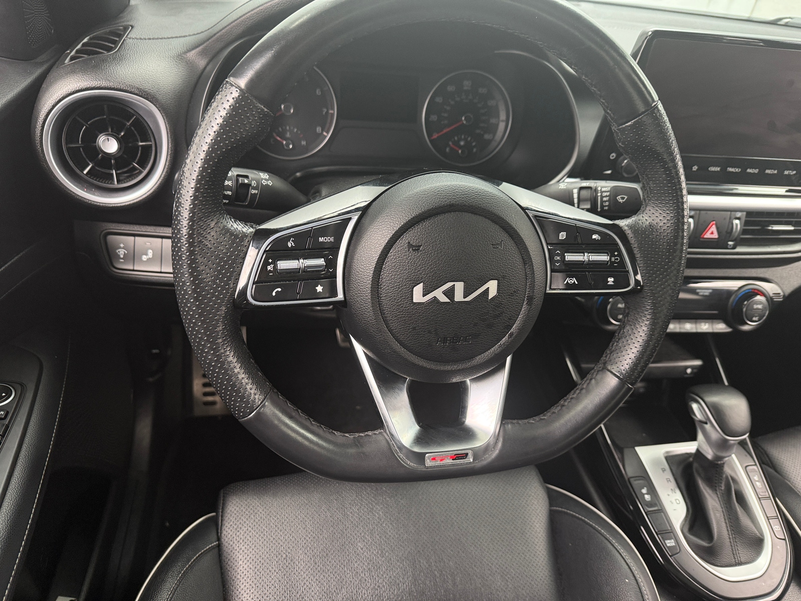 Thumbnail: 2023 Kia Forte - 5