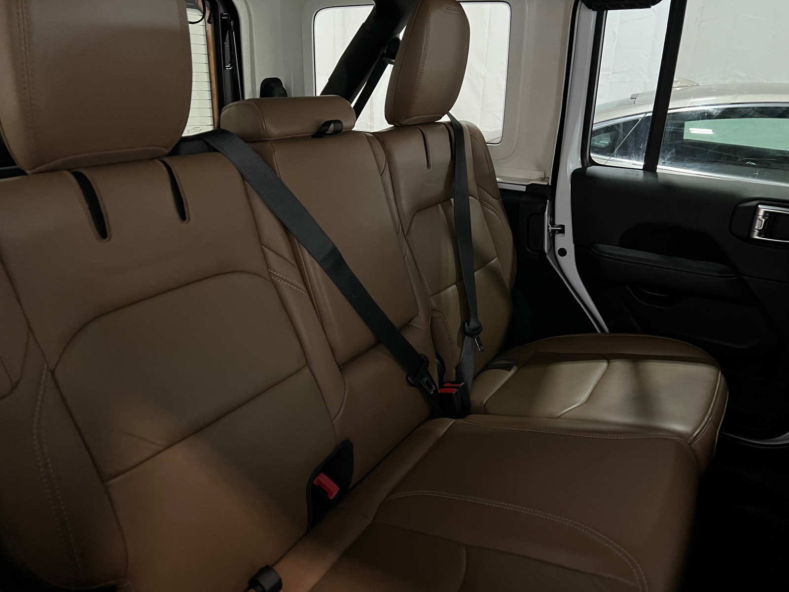 Thumbnail: 2022 Jeep Wrangler - 6