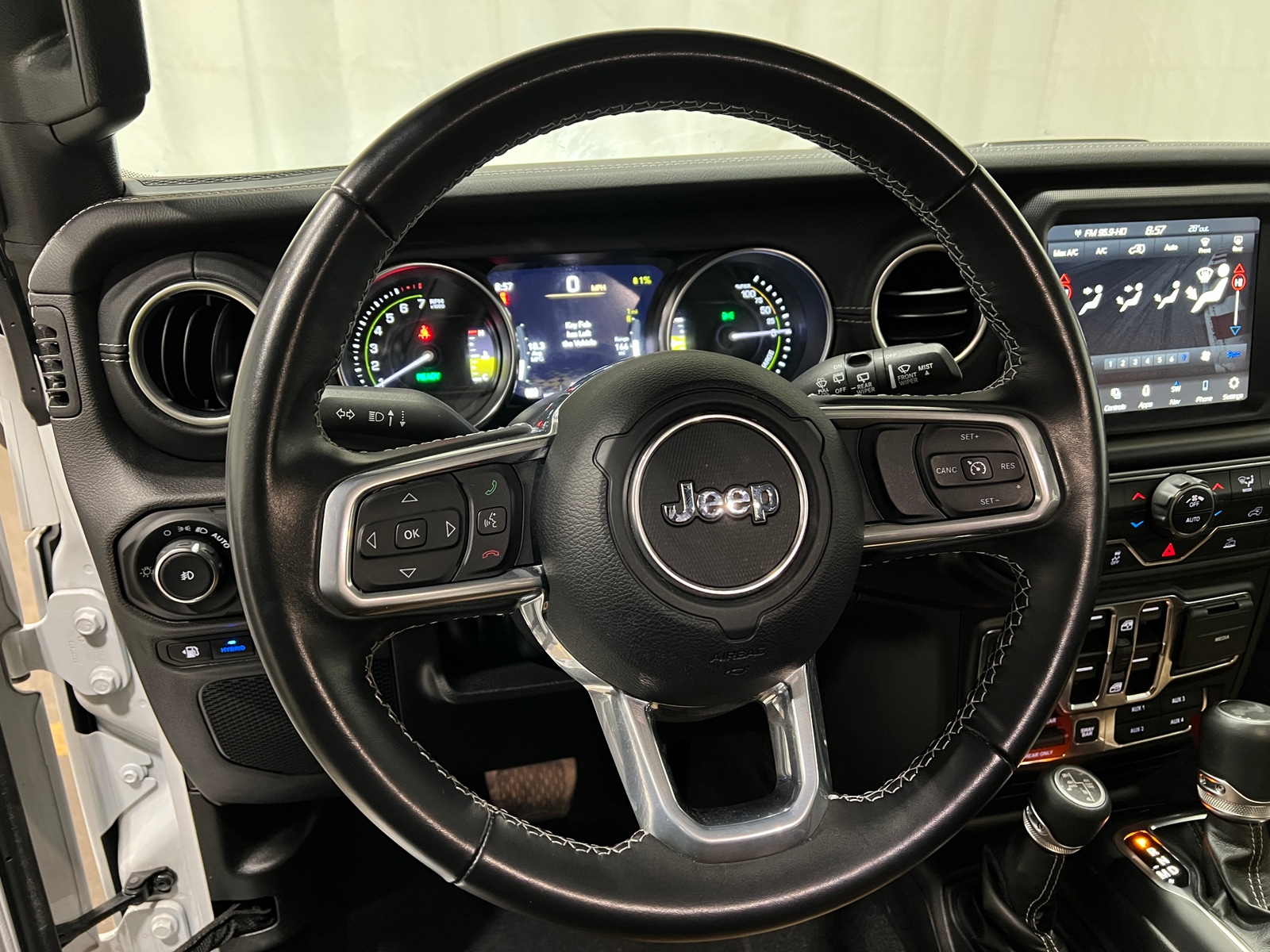 Thumbnail: 2022 Jeep Wrangler - 5