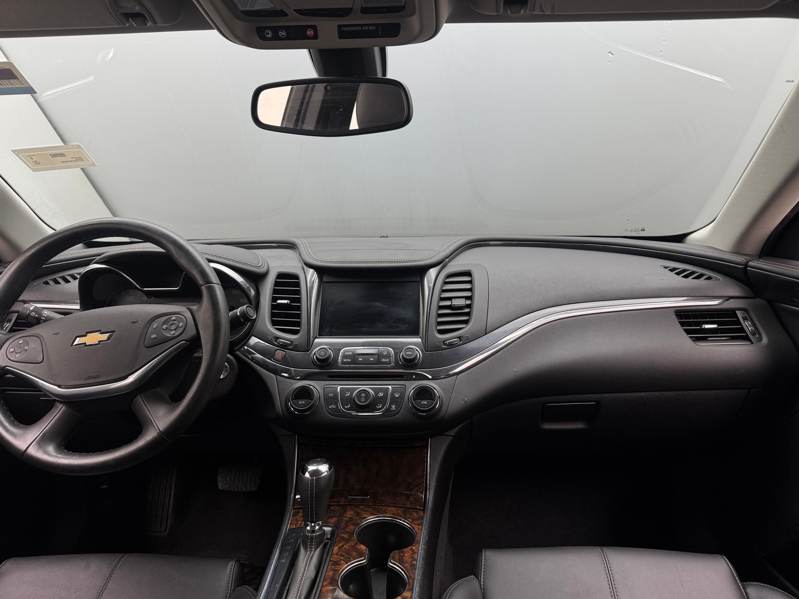 Thumbnail: 2014 Chevrolet Impala - 3