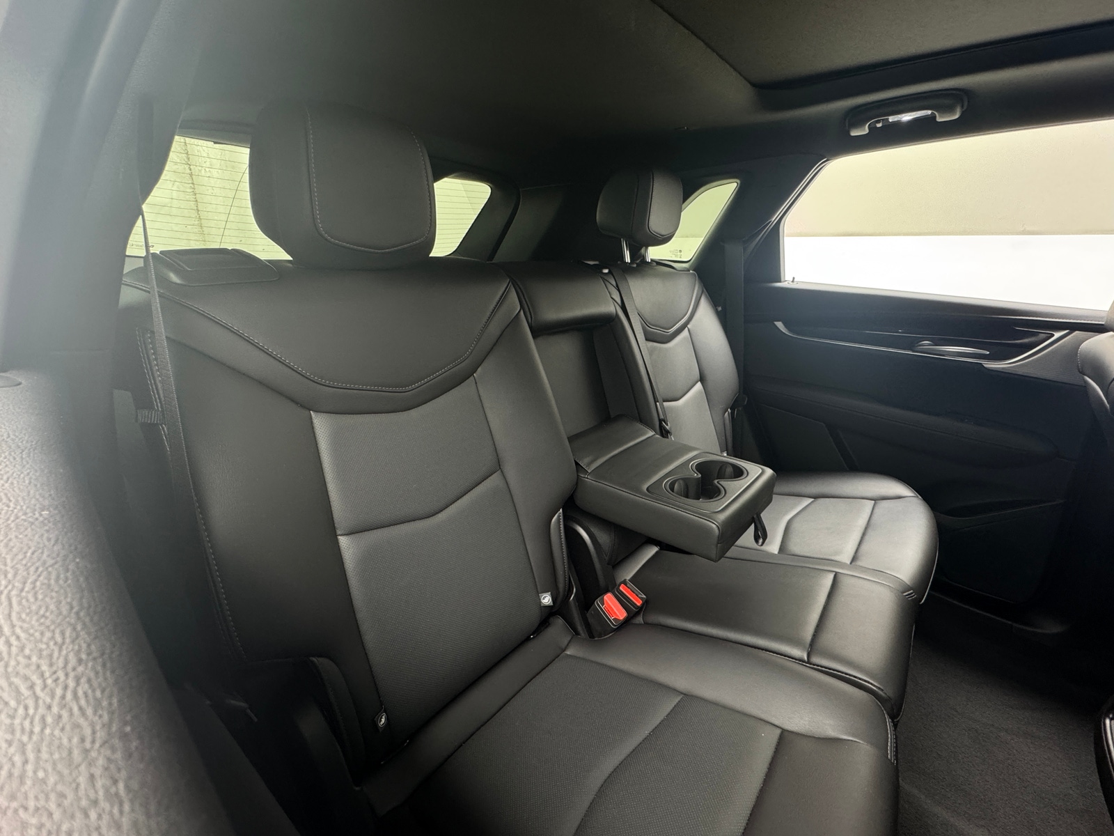 Thumbnail: 2025 Cadillac XT5 - 5