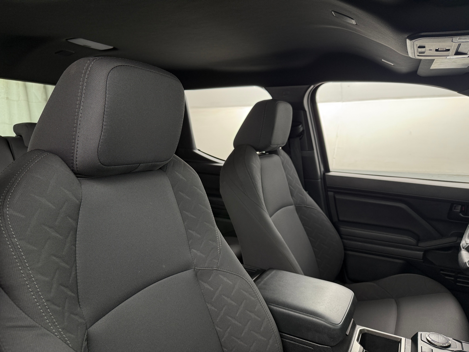 Thumbnail: 2025 Toyota Tacoma - 2