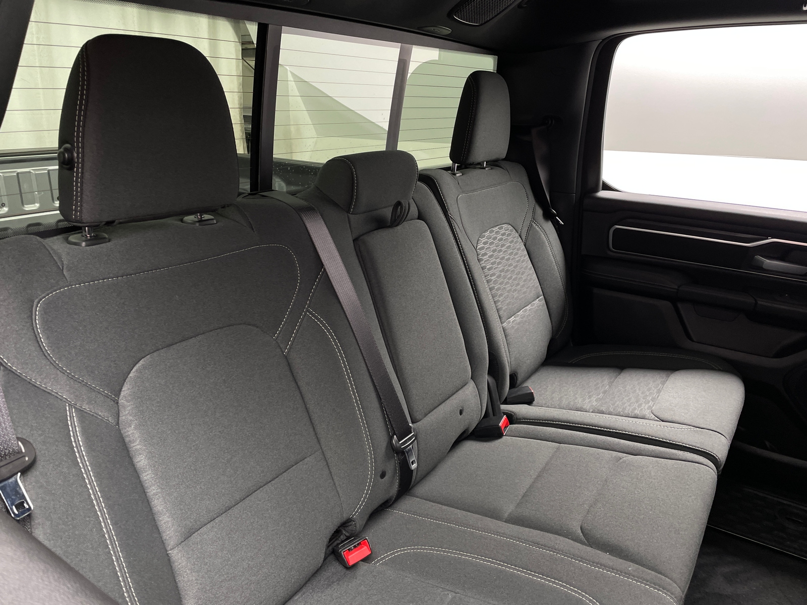 Thumbnail: 2025 RAM 1500 - 6