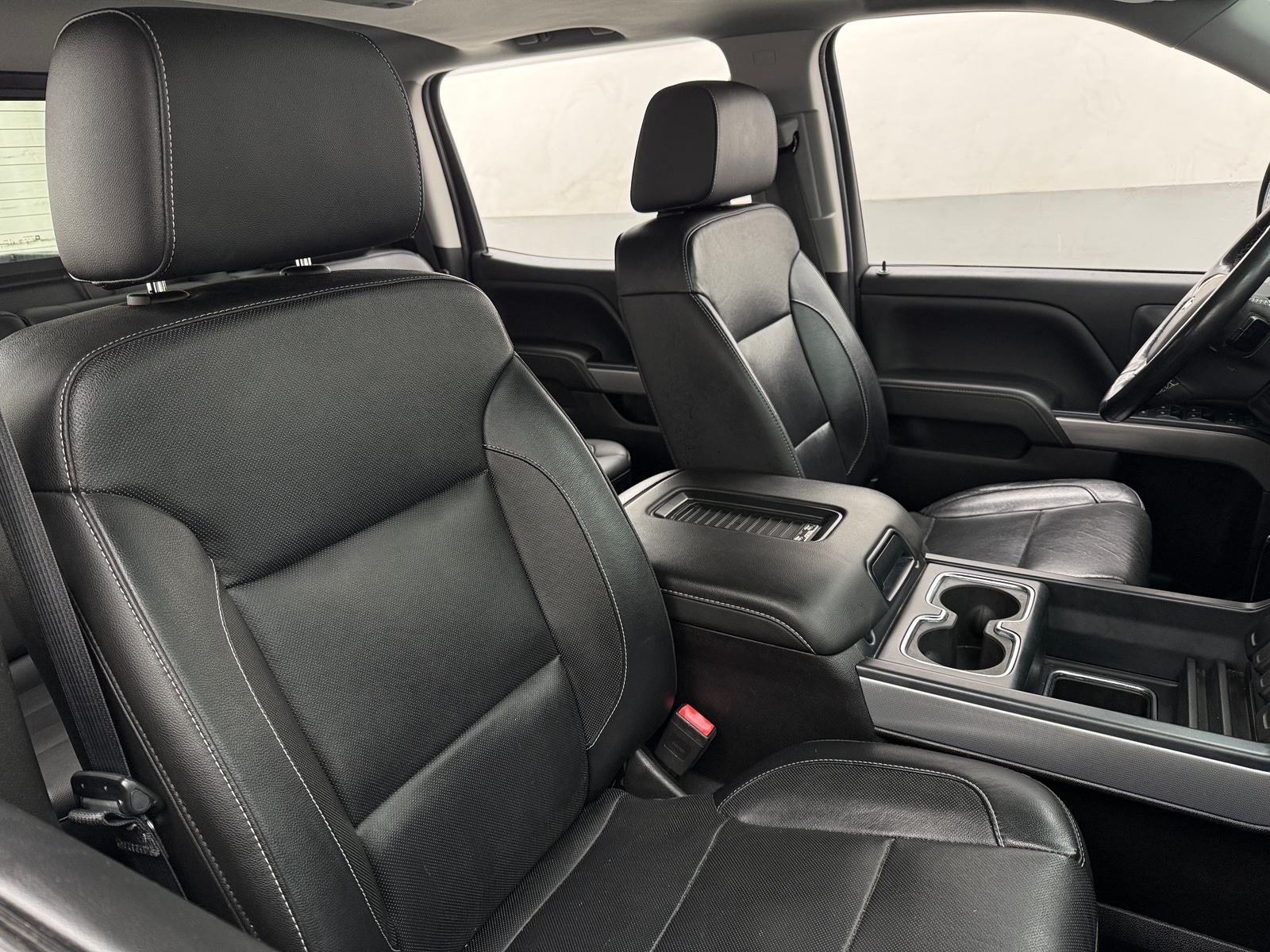 Thumbnail: 2018 Chevrolet Silverado 1500 - 2