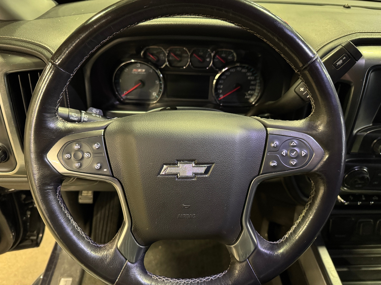 Thumbnail: 2018 Chevrolet Silverado 1500 - 5