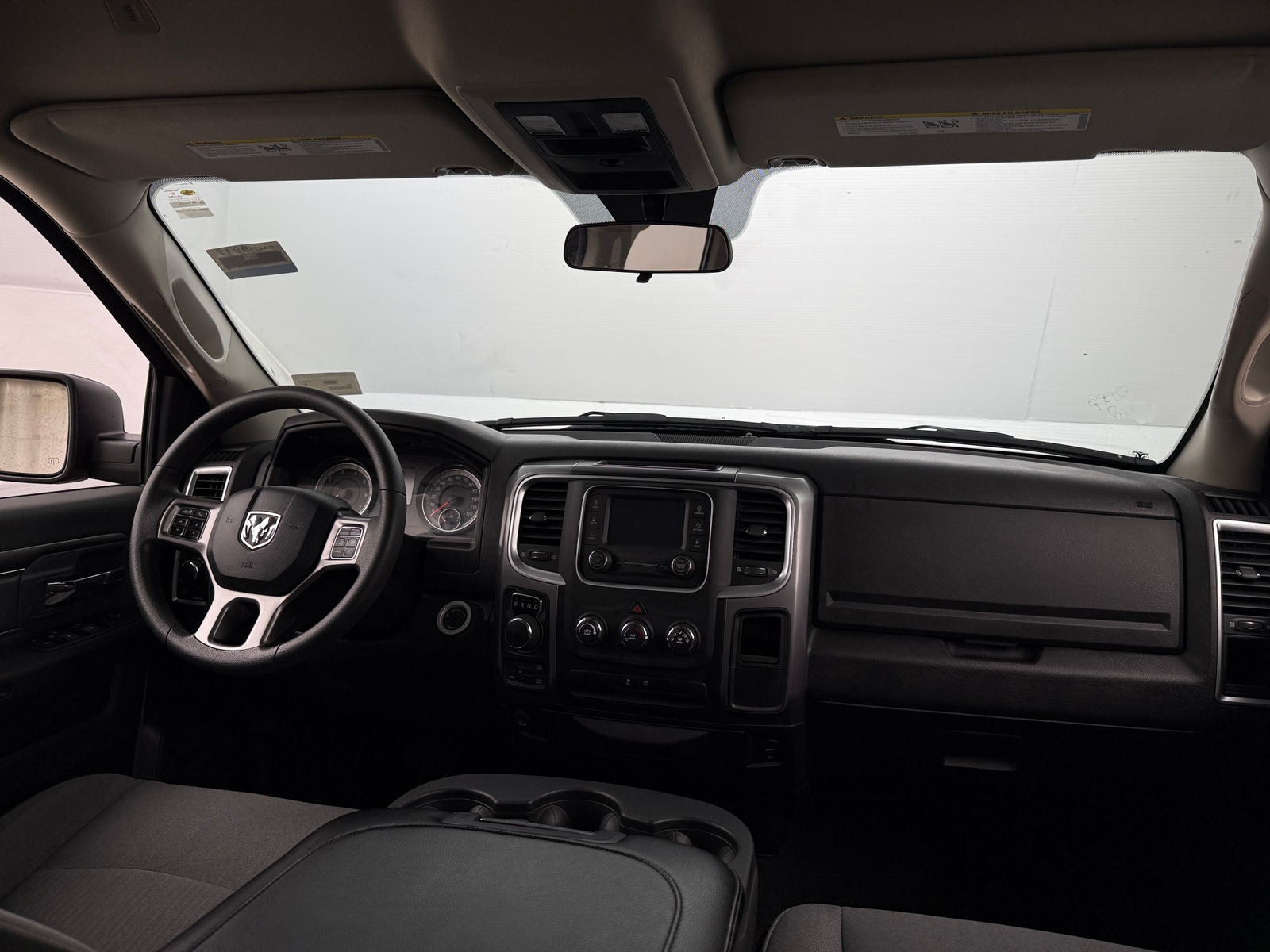 Thumbnail: 2024 RAM 1500 Classic - 3