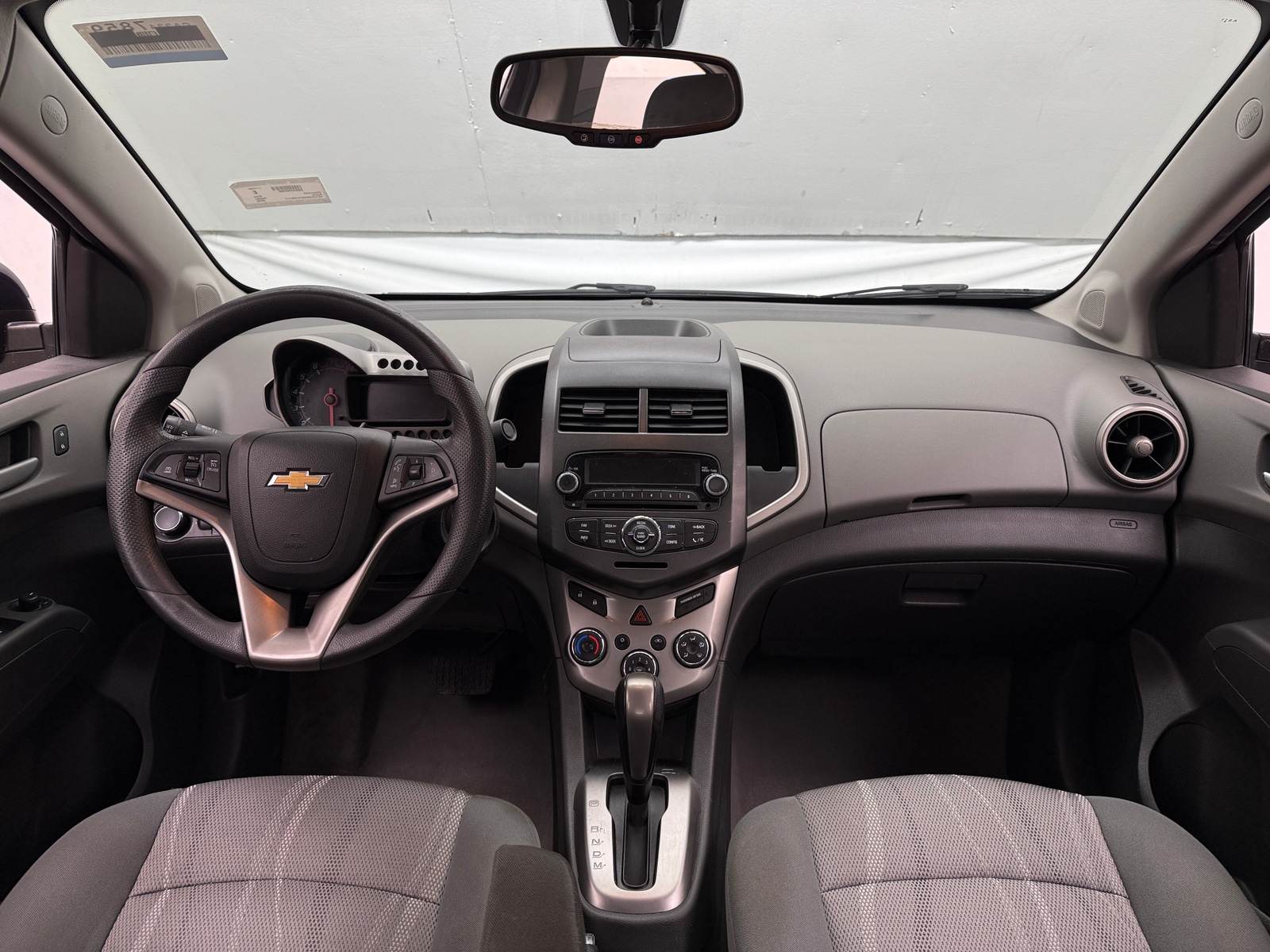 Thumbnail: 2015 Chevrolet Sonic - 3