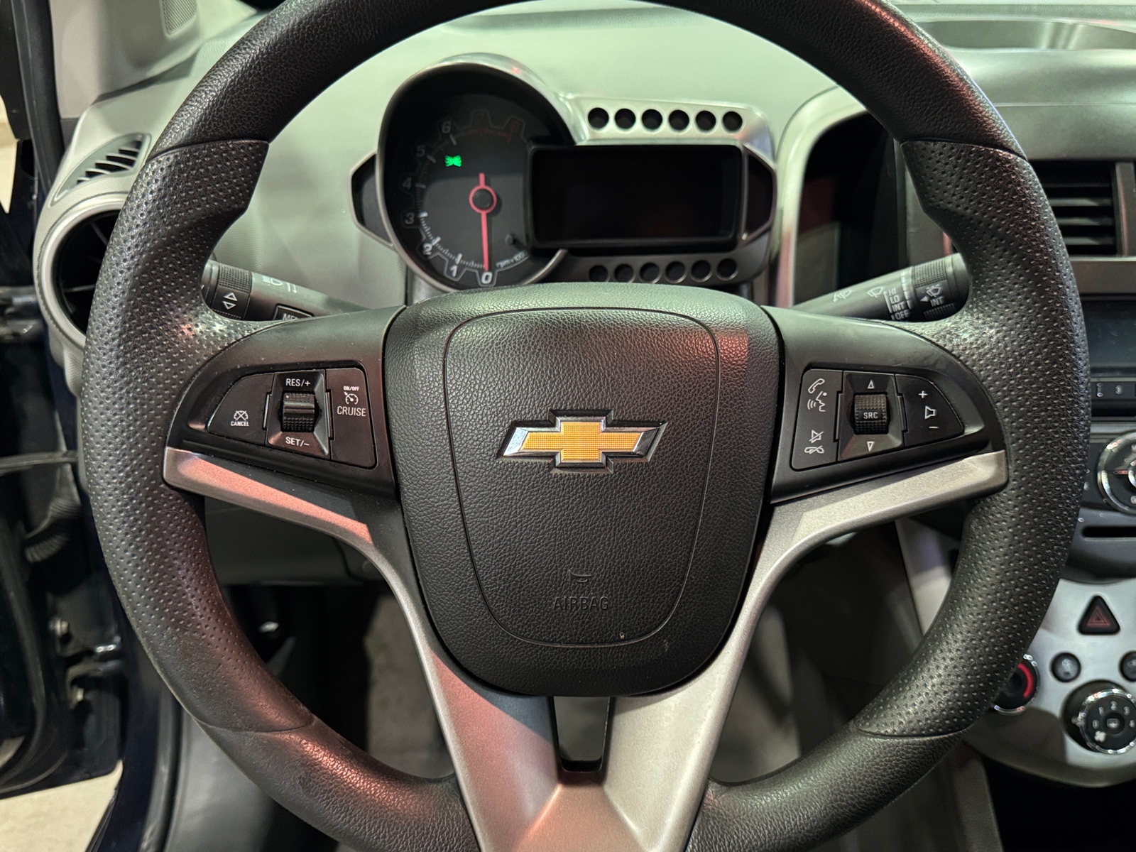 Thumbnail: 2015 Chevrolet Sonic - 5