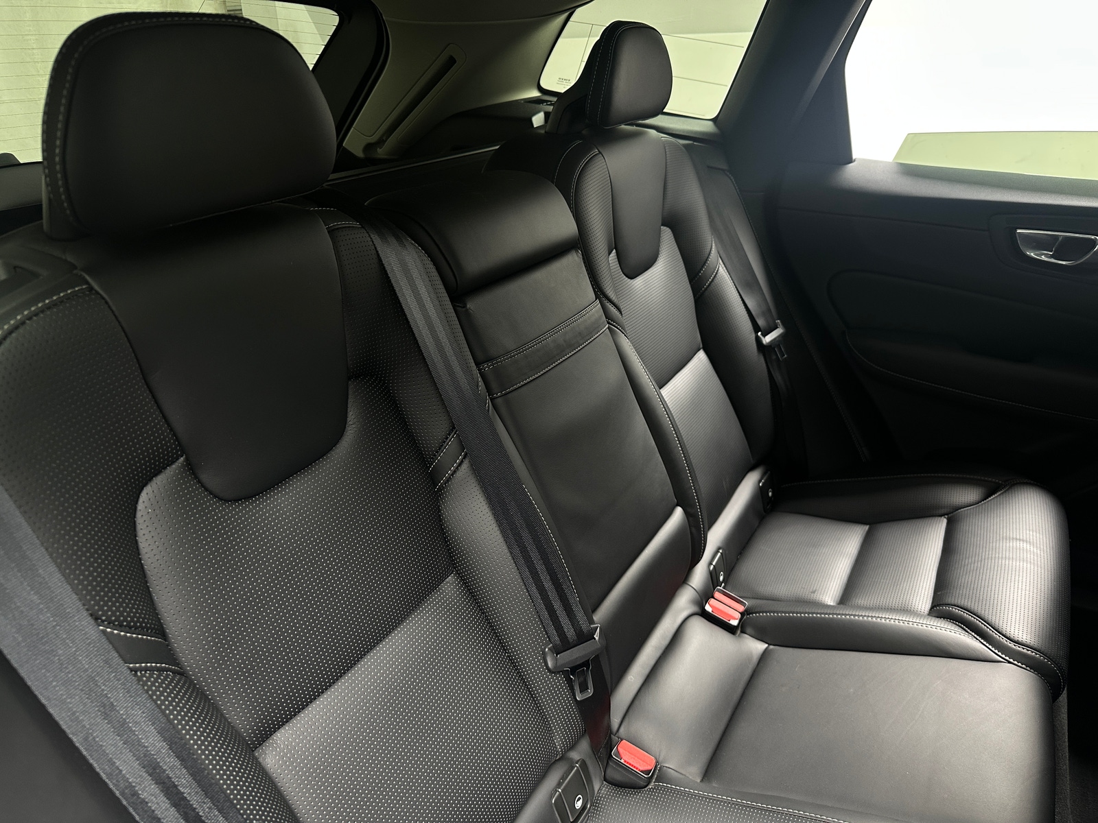 Thumbnail: 2019 Volvo XC60 - 5