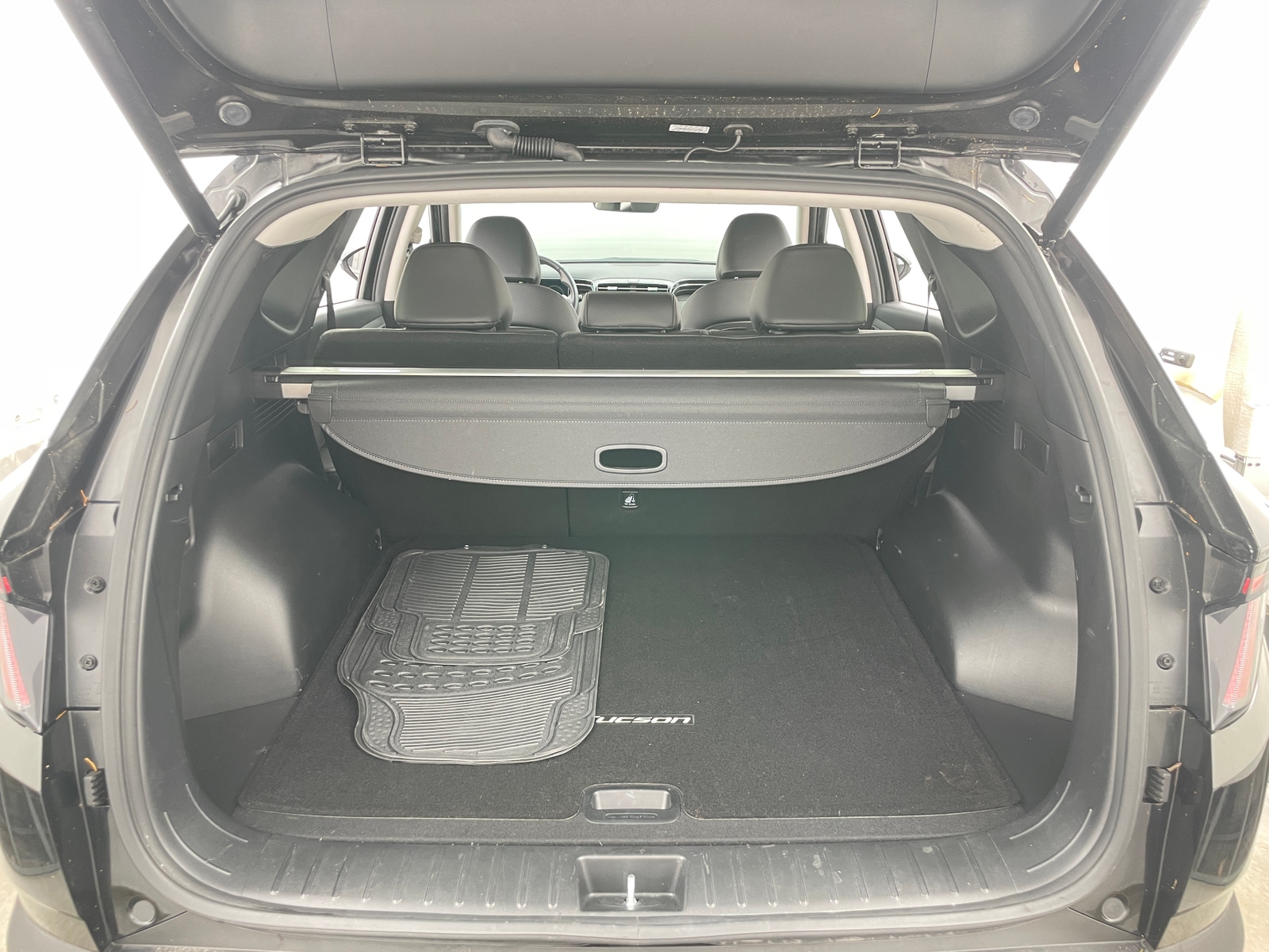 Thumbnail: 2023 Hyundai Tucson - 6