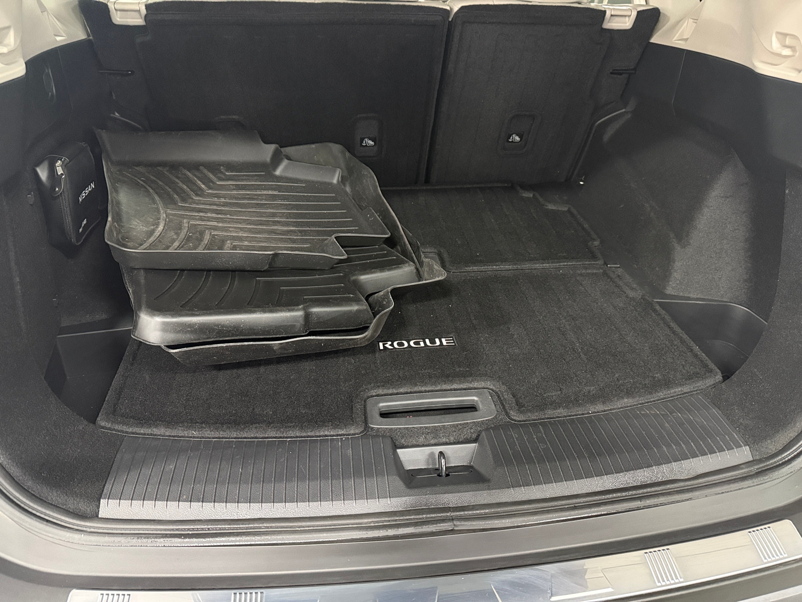 Thumbnail: 2023 Nissan Rogue - 6