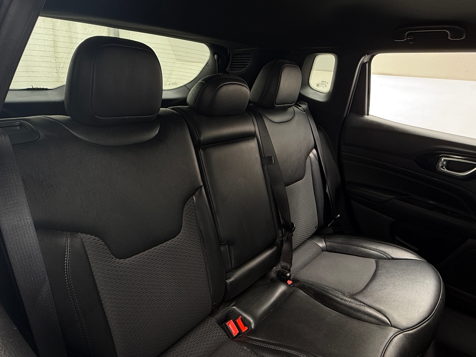 Thumbnail: 2022 Jeep Compass - 6