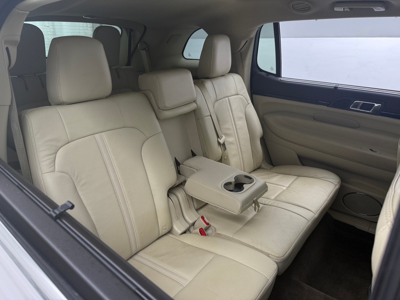 Thumbnail: 2017 Lincoln MKT - 5