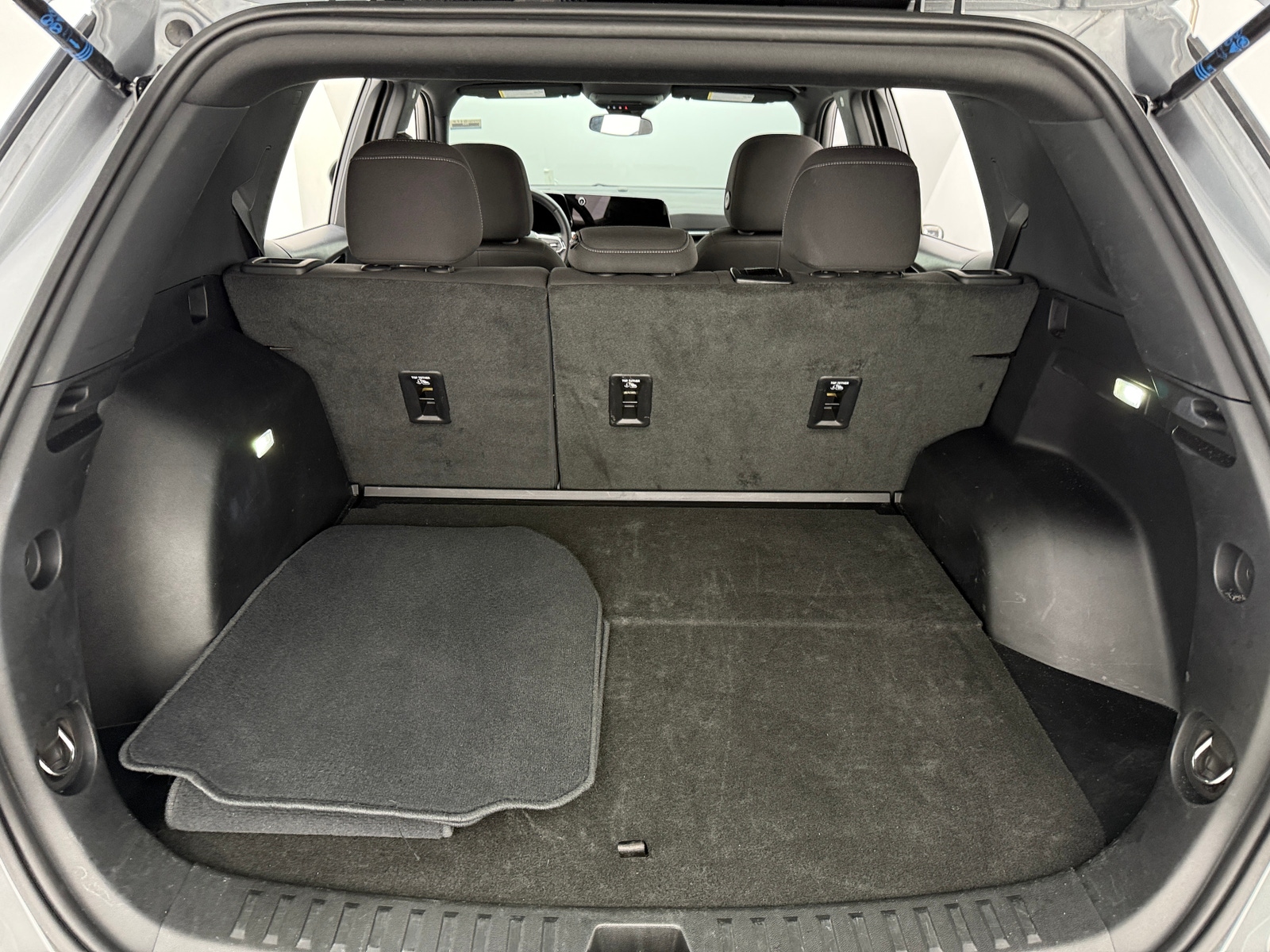 Thumbnail: 2025 Chevrolet Equinox - 7