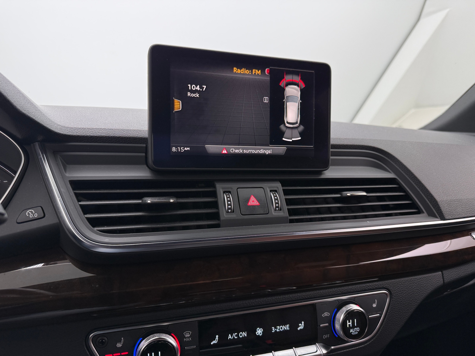 Thumbnail: 2020 Audi Q5 - 3