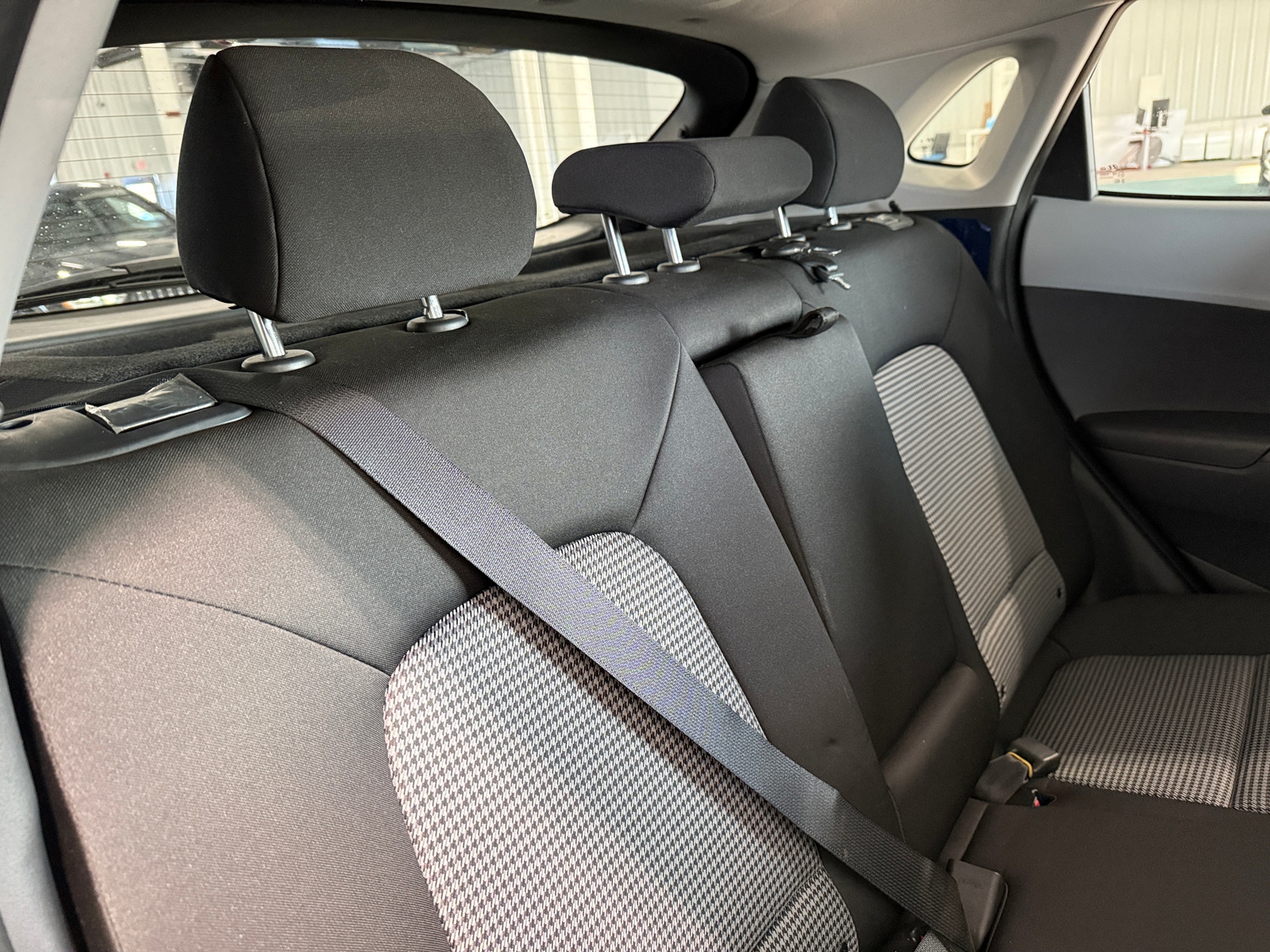 Thumbnail: 2021 Hyundai Kona - 6