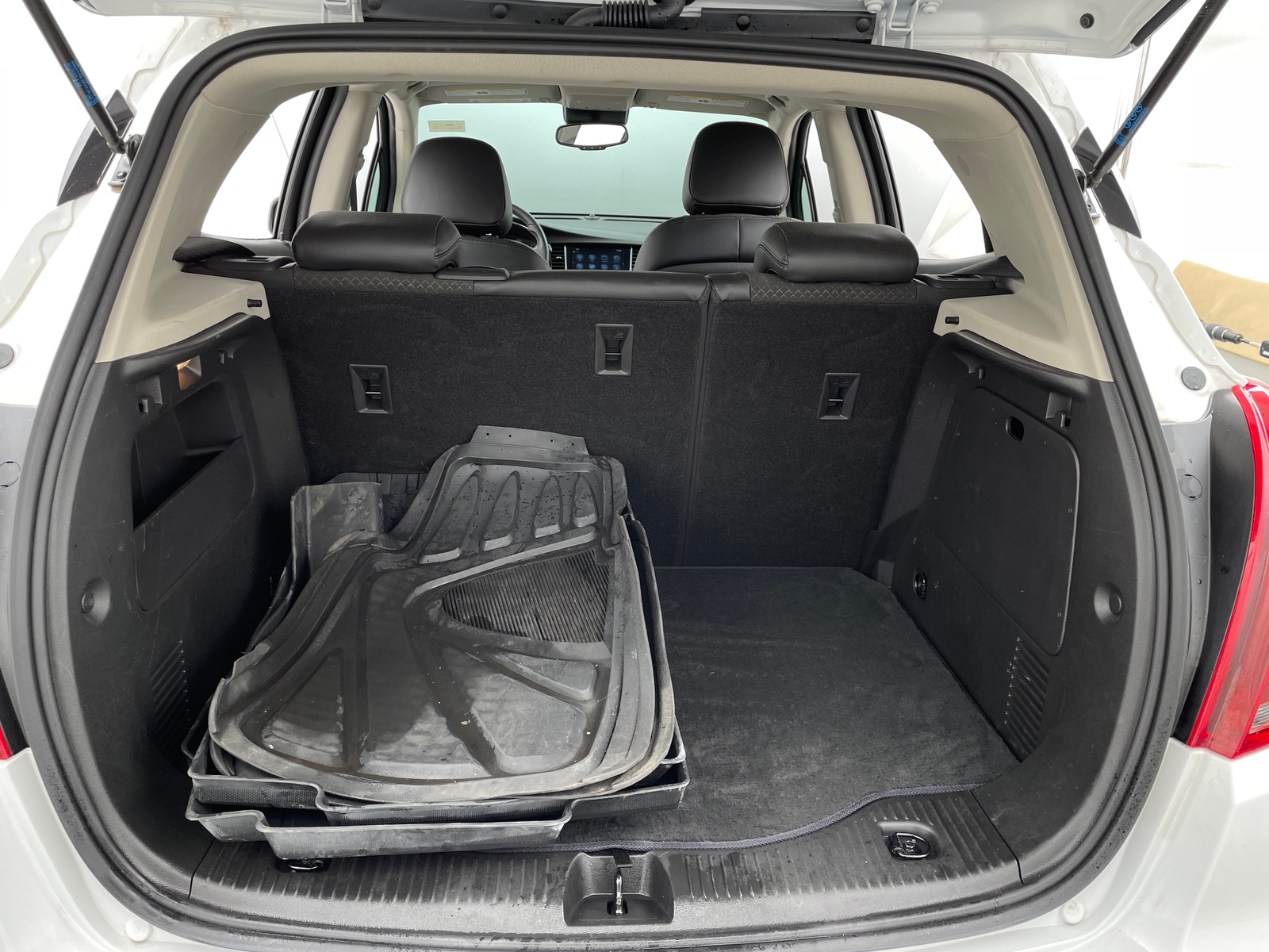 Thumbnail: 2020 Buick Encore - 6