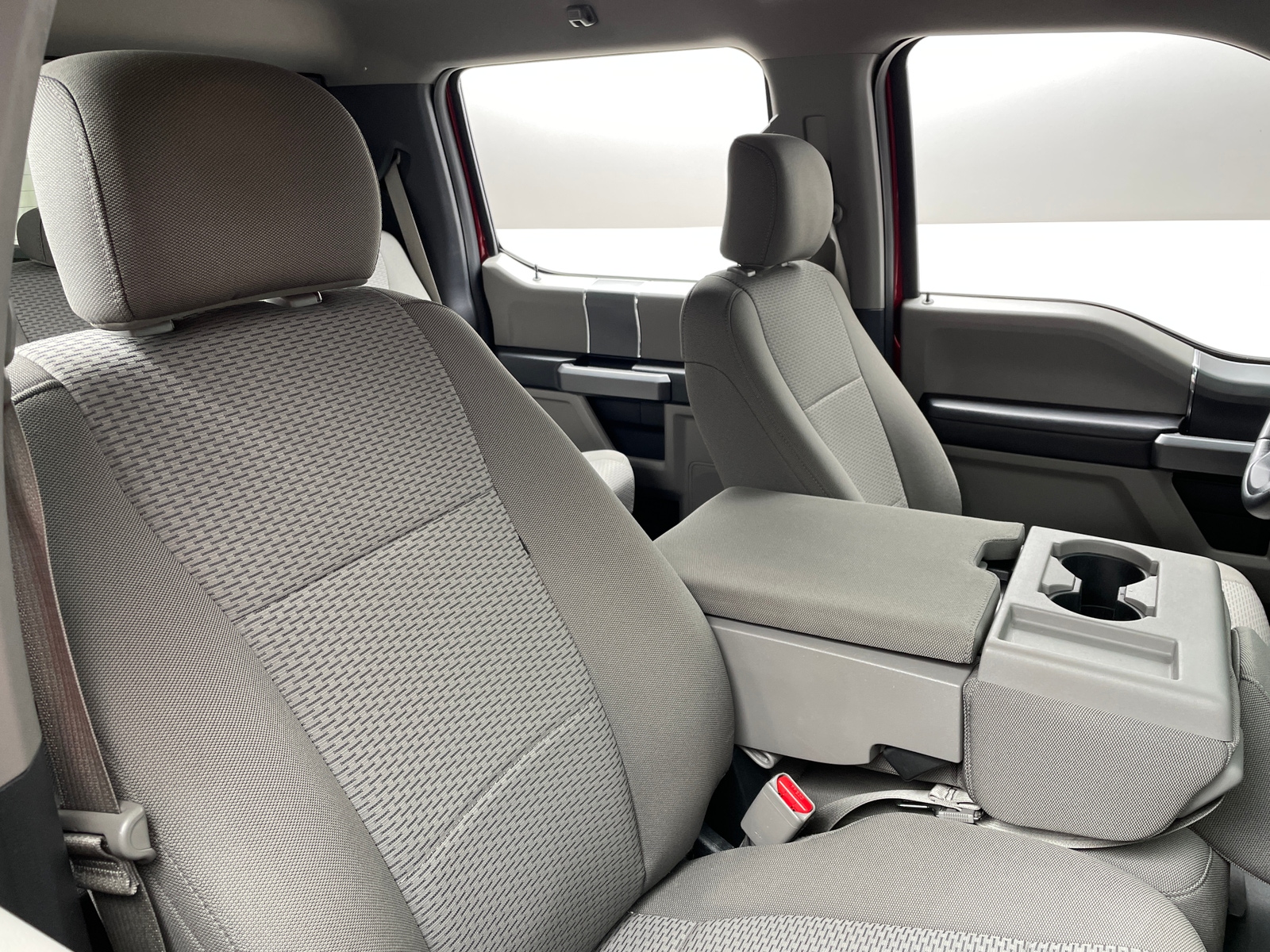 Thumbnail: 2017 Ford Econoline - 2