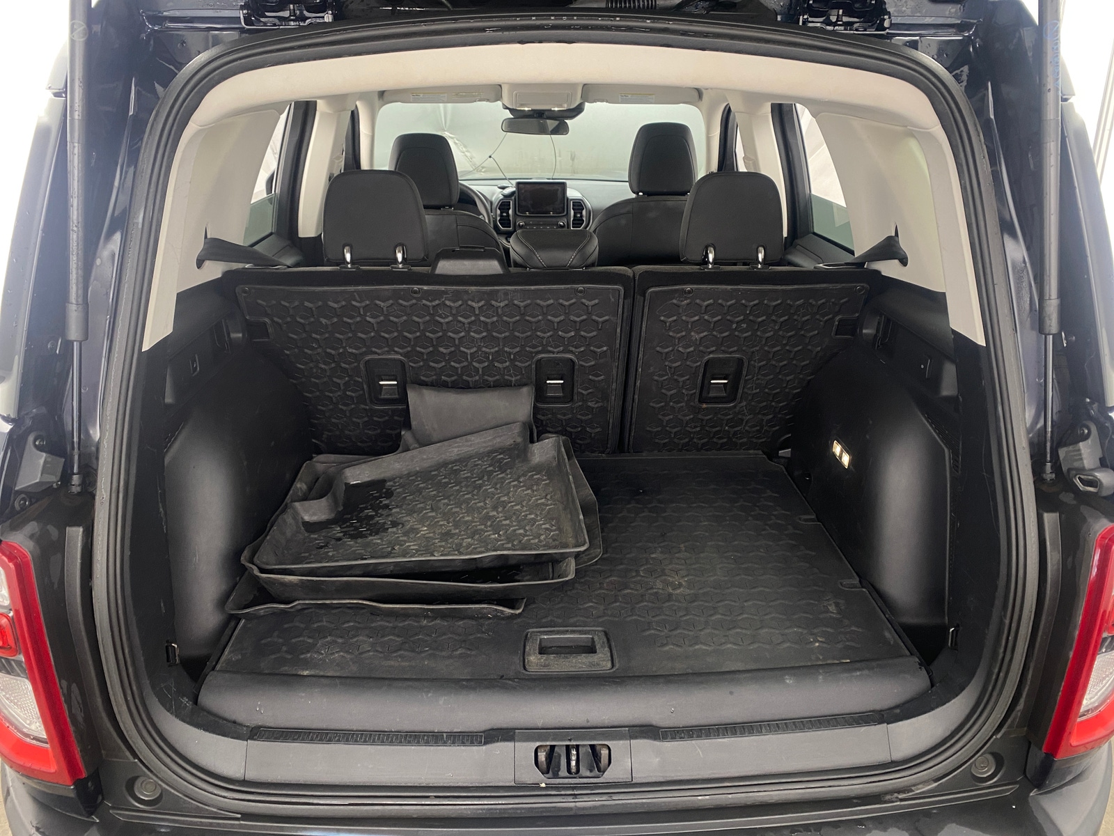 Thumbnail: 2021 Ford Bronco Sport - 7