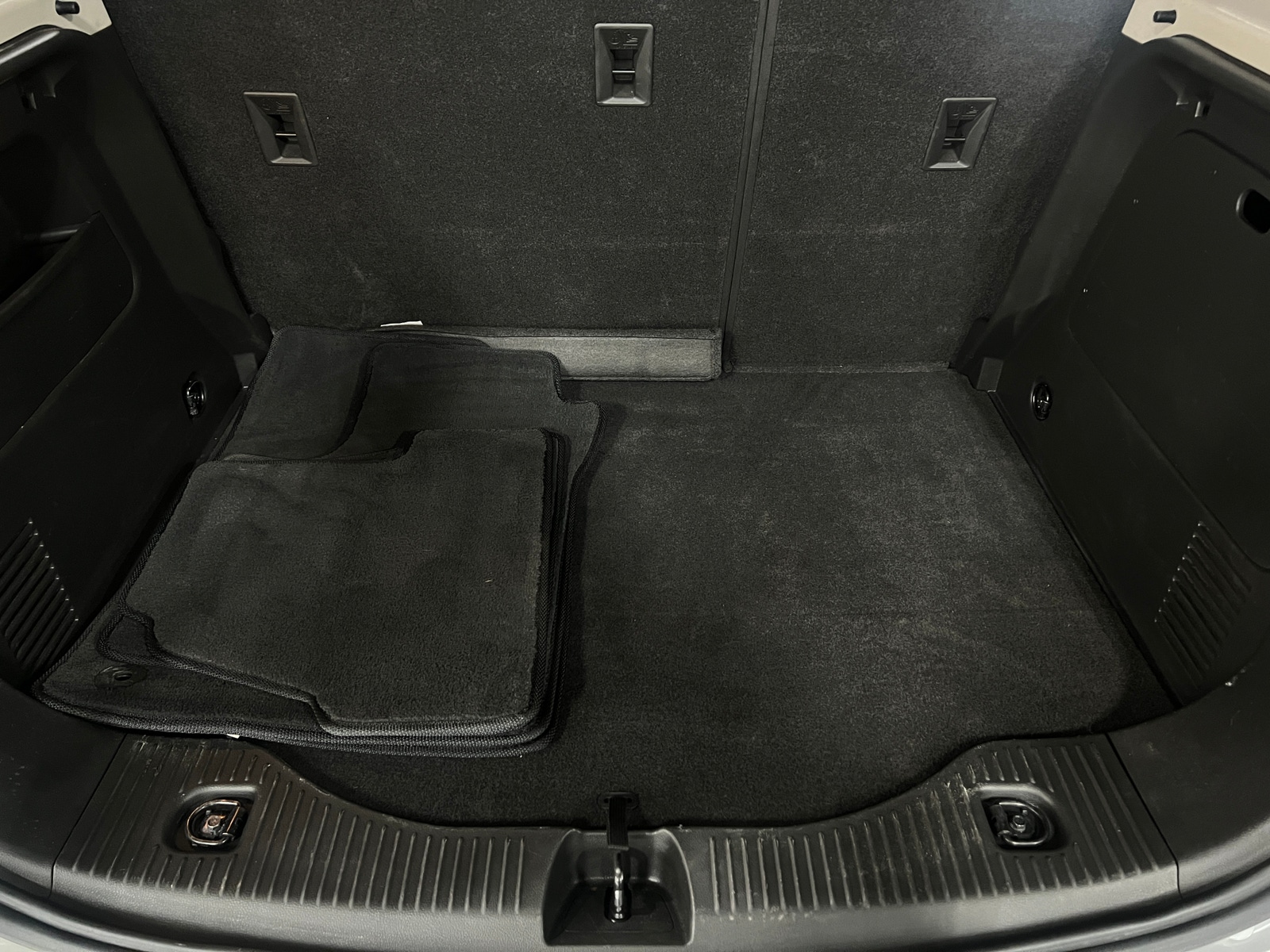 Thumbnail: 2018 Buick Encore - 6