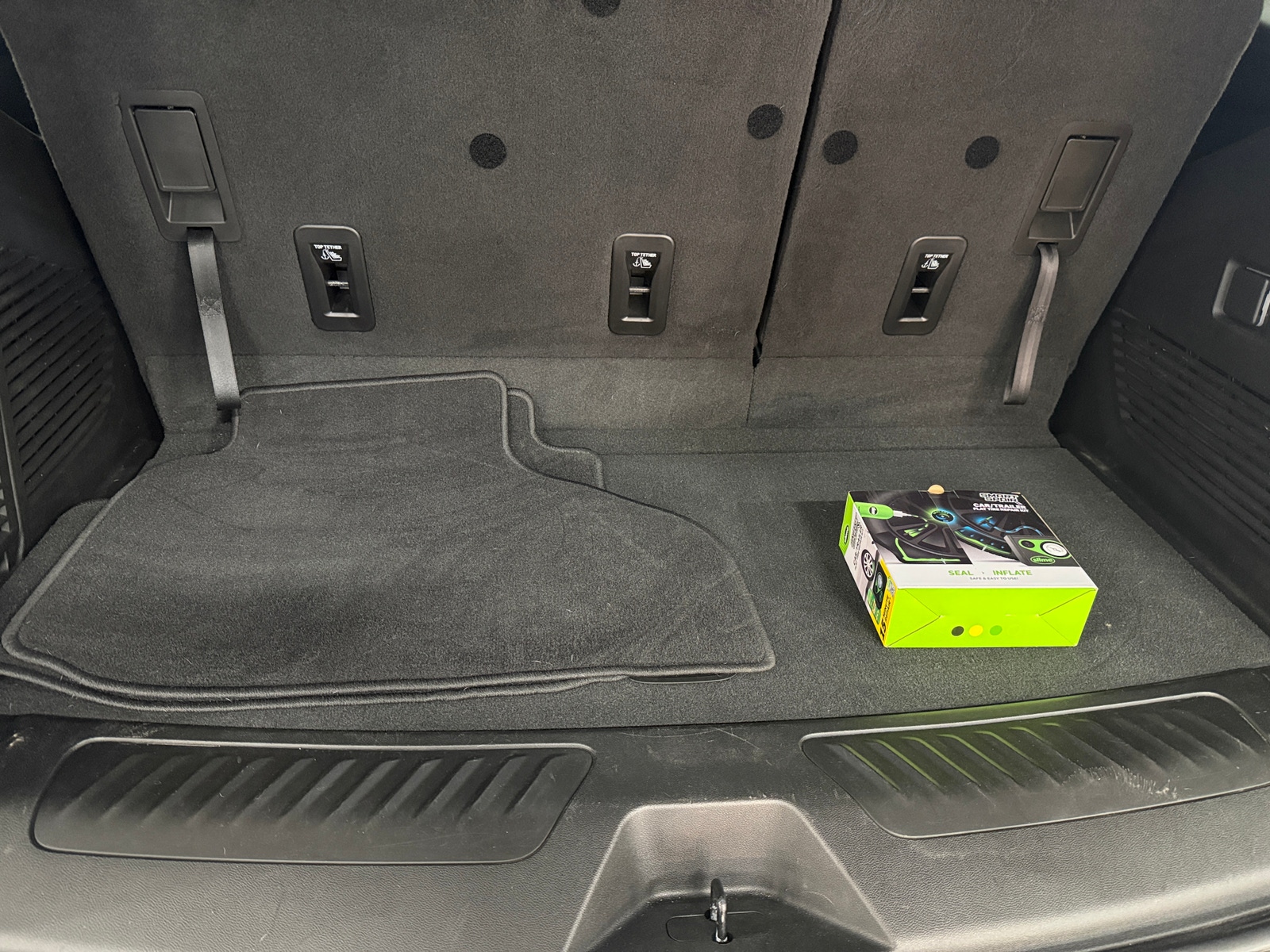 Thumbnail: 2023 Chevrolet Tahoe - 6