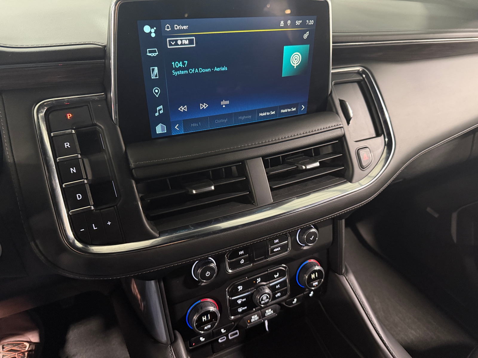 Thumbnail: 2023 Chevrolet Tahoe - 3