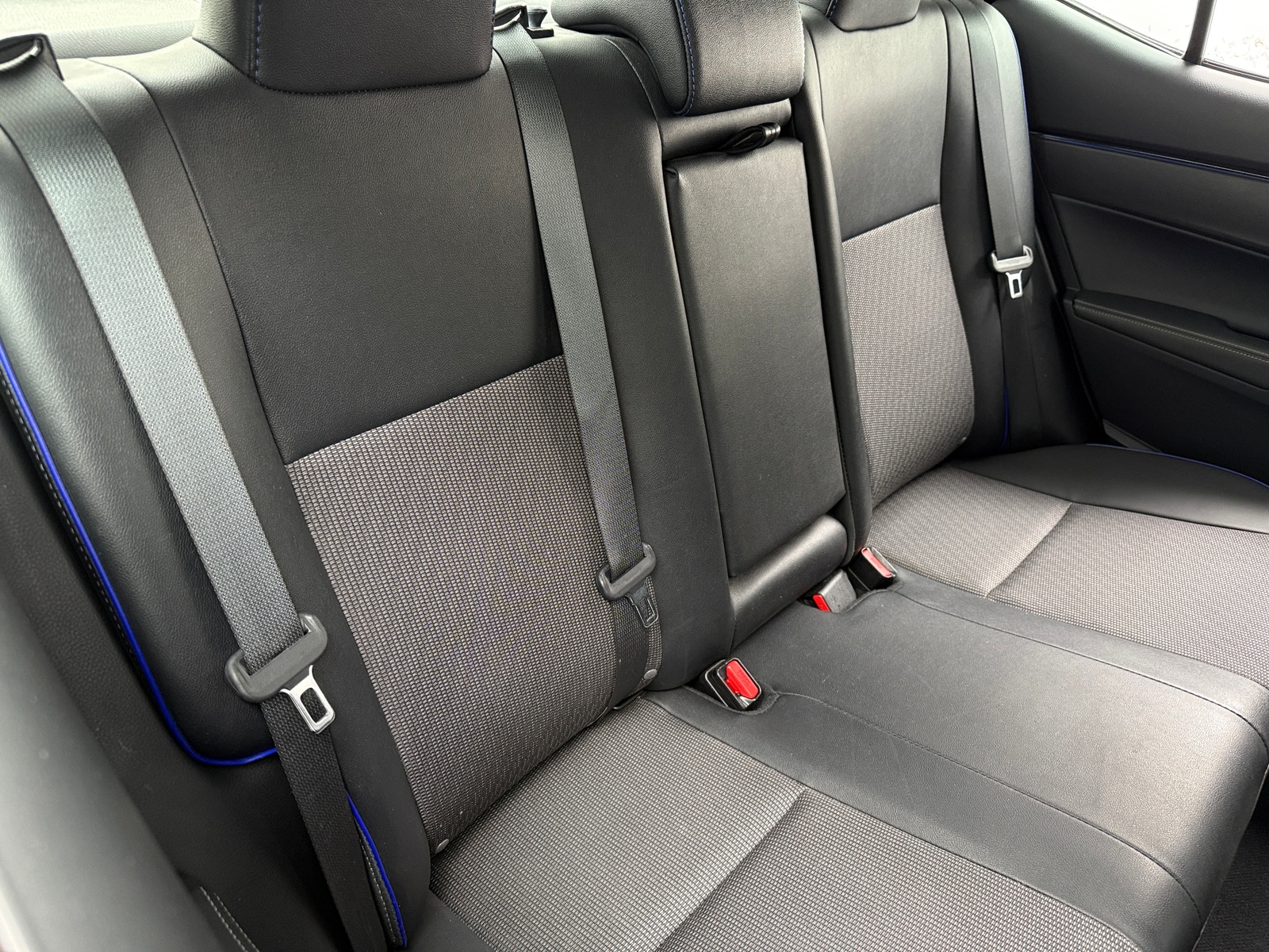 Thumbnail: 2019 Toyota Corolla - 6