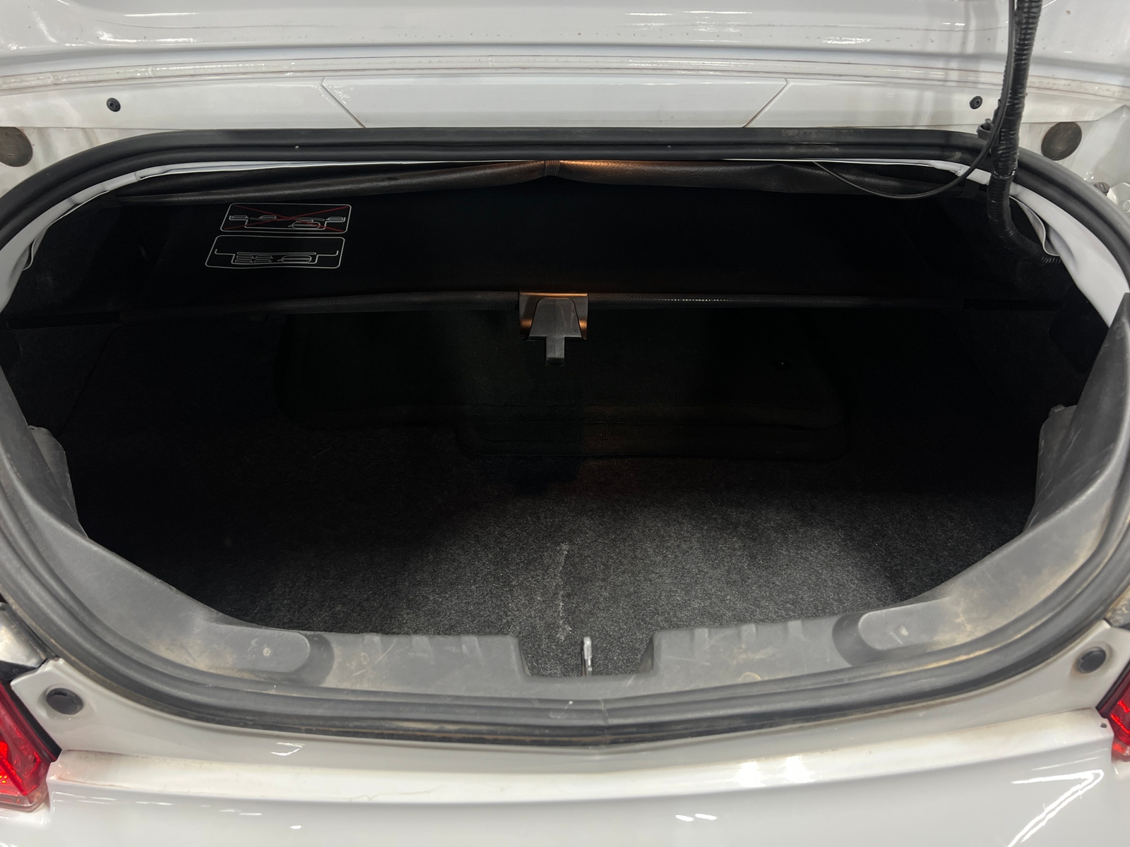 Thumbnail: 2015 Chevrolet Camaro - 7