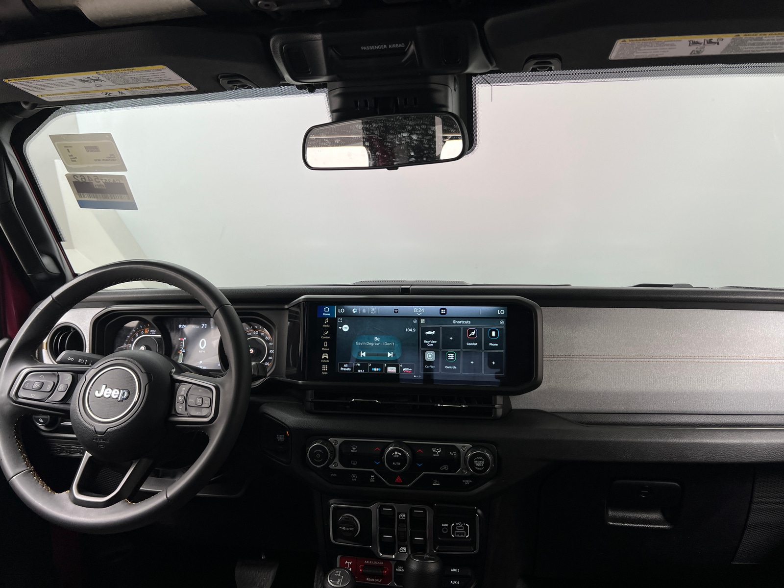 Thumbnail: 2024 Jeep Gladiator - 3