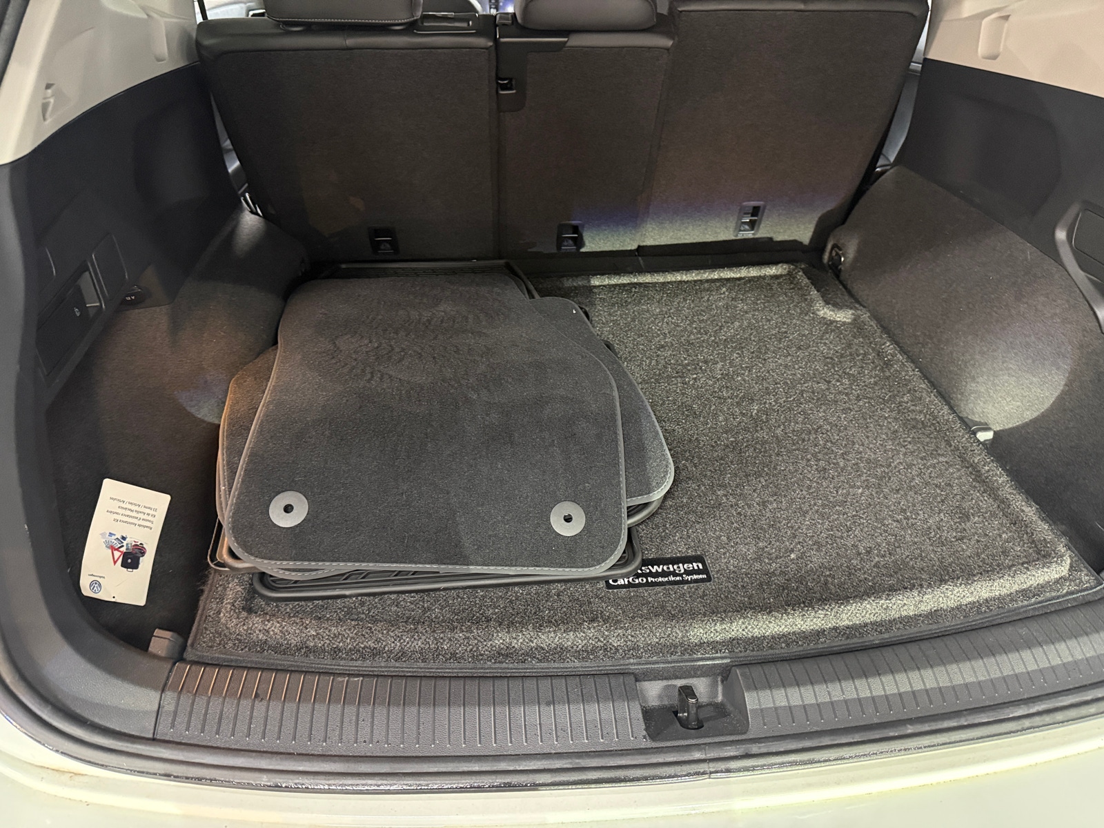 Thumbnail: 2018 Volkswagen Tiguan - 6