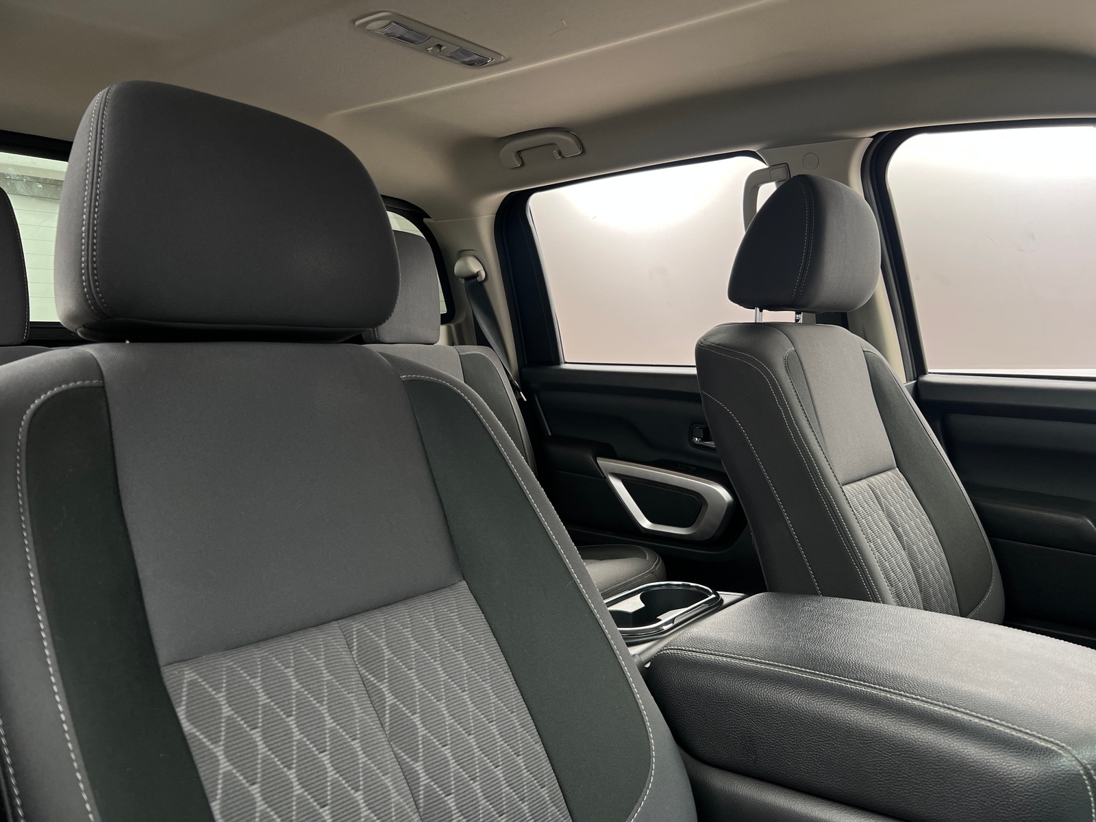 Thumbnail: 2024 Nissan Titan - 2