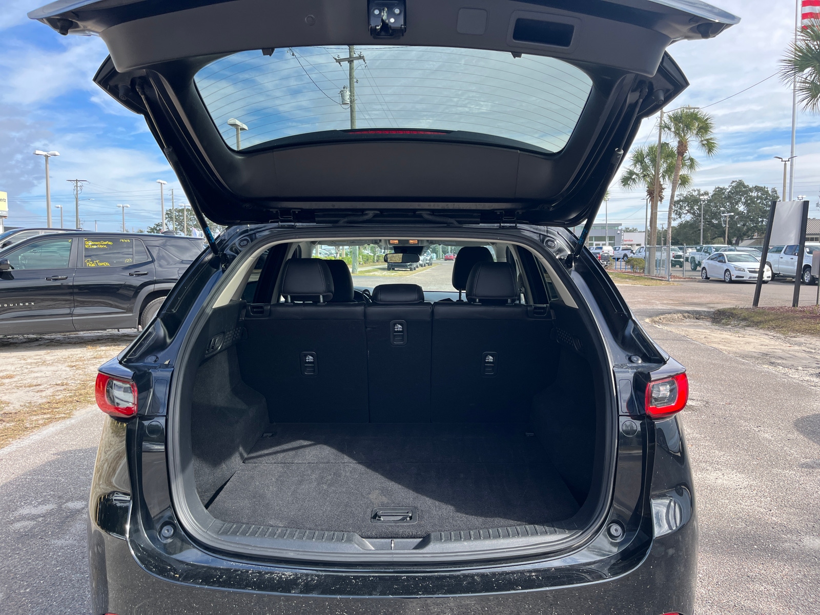 Thumbnail: 2025 Mazda CX-5 - 5