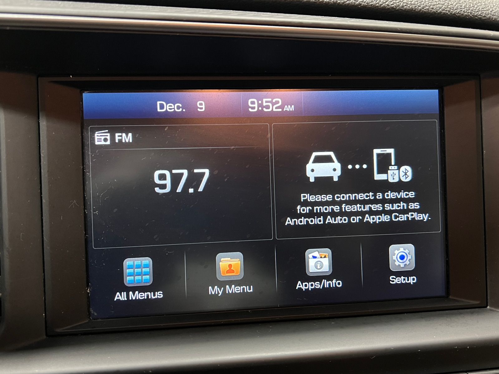 Thumbnail: 2020 Hyundai Elantra - 4