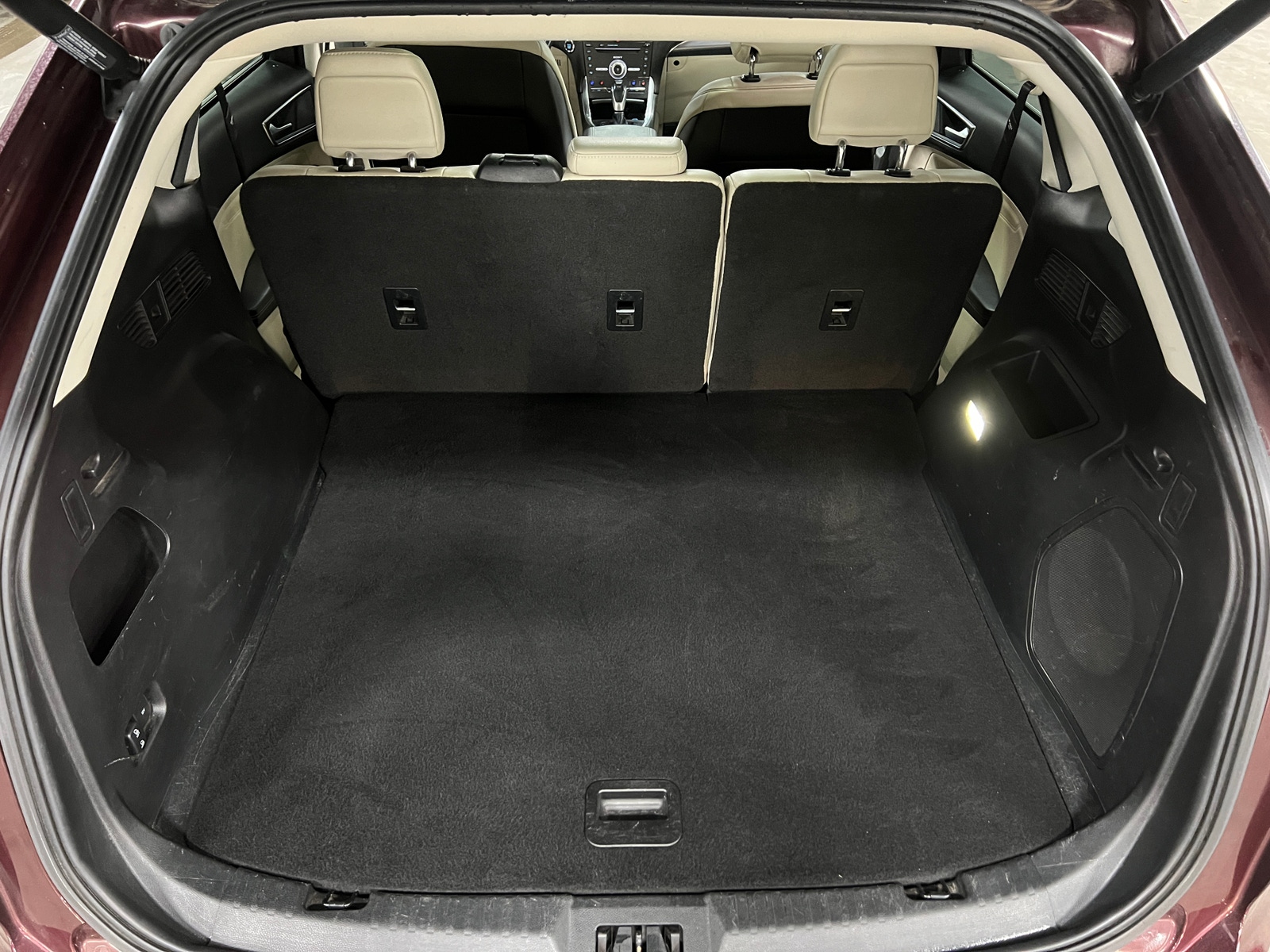 Thumbnail: 2017 Ford Edge - 6