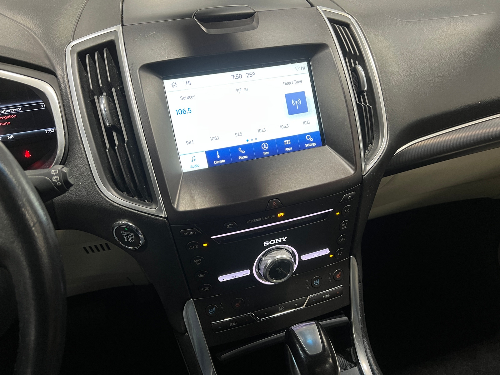 Thumbnail: 2017 Ford Edge - 3