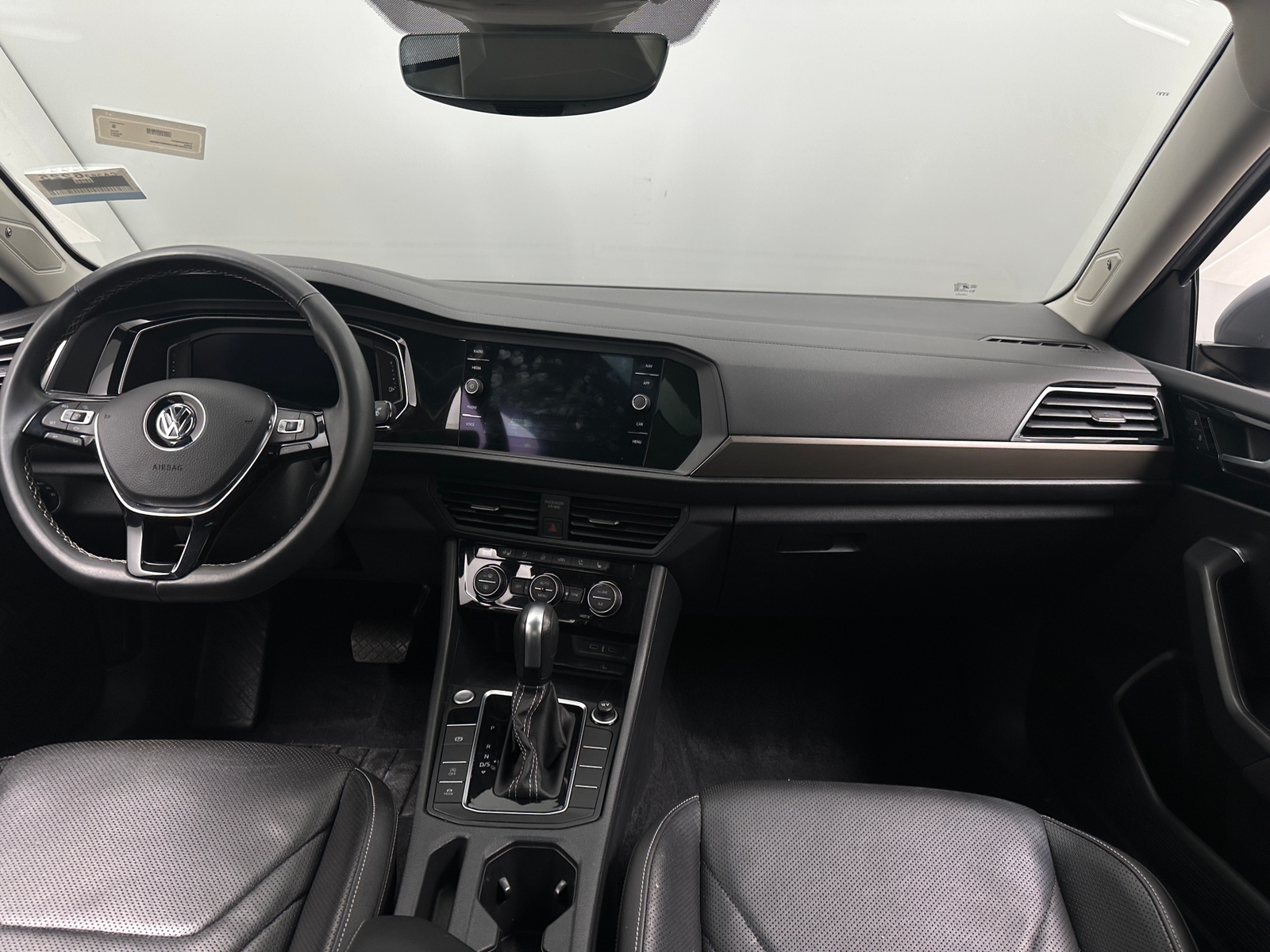 Thumbnail: 2021 Volkswagen Jetta - 2