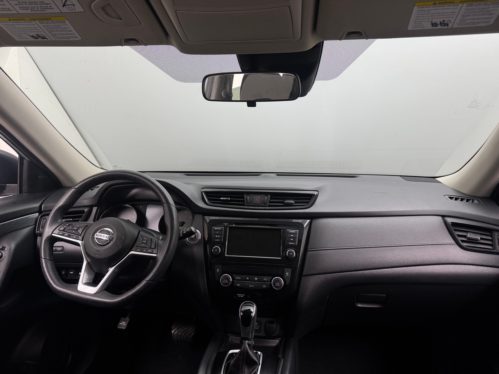 Thumbnail: 2019 Nissan Rogue - 3