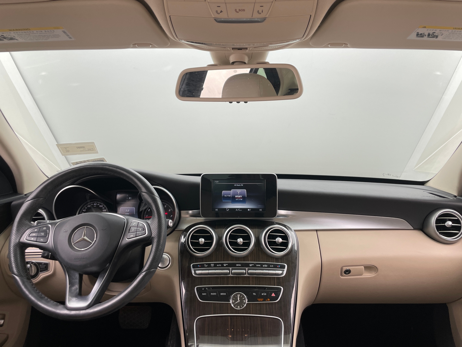 Thumbnail: 2016 Mercedes-Benz C-Class - 3