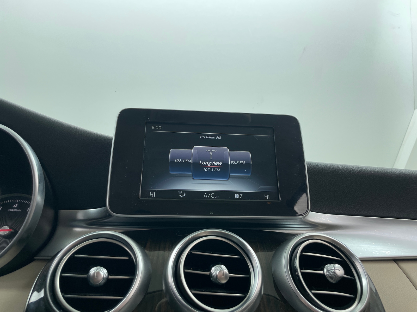 Thumbnail: 2016 Mercedes-Benz C-Class - 4