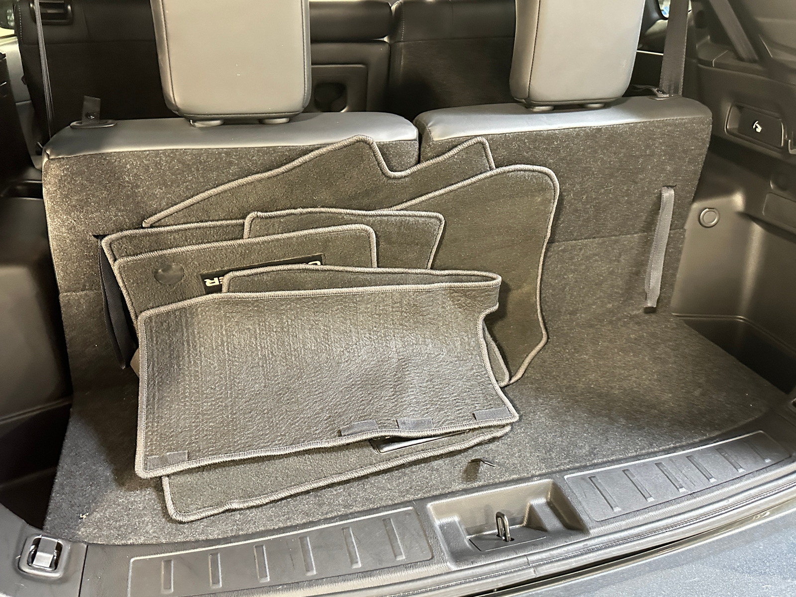 Thumbnail: 2025 Mitsubishi Outlander - 6